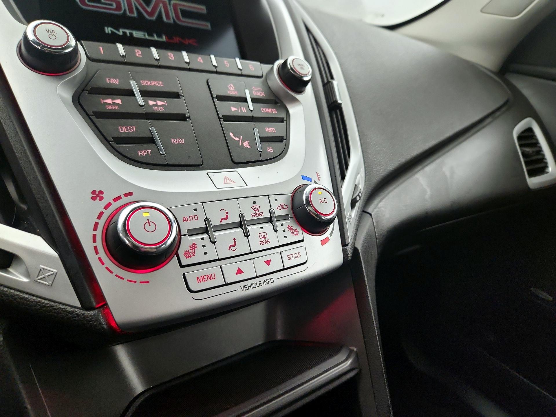 Thumbnail: 2017 GMC Terrain - 16