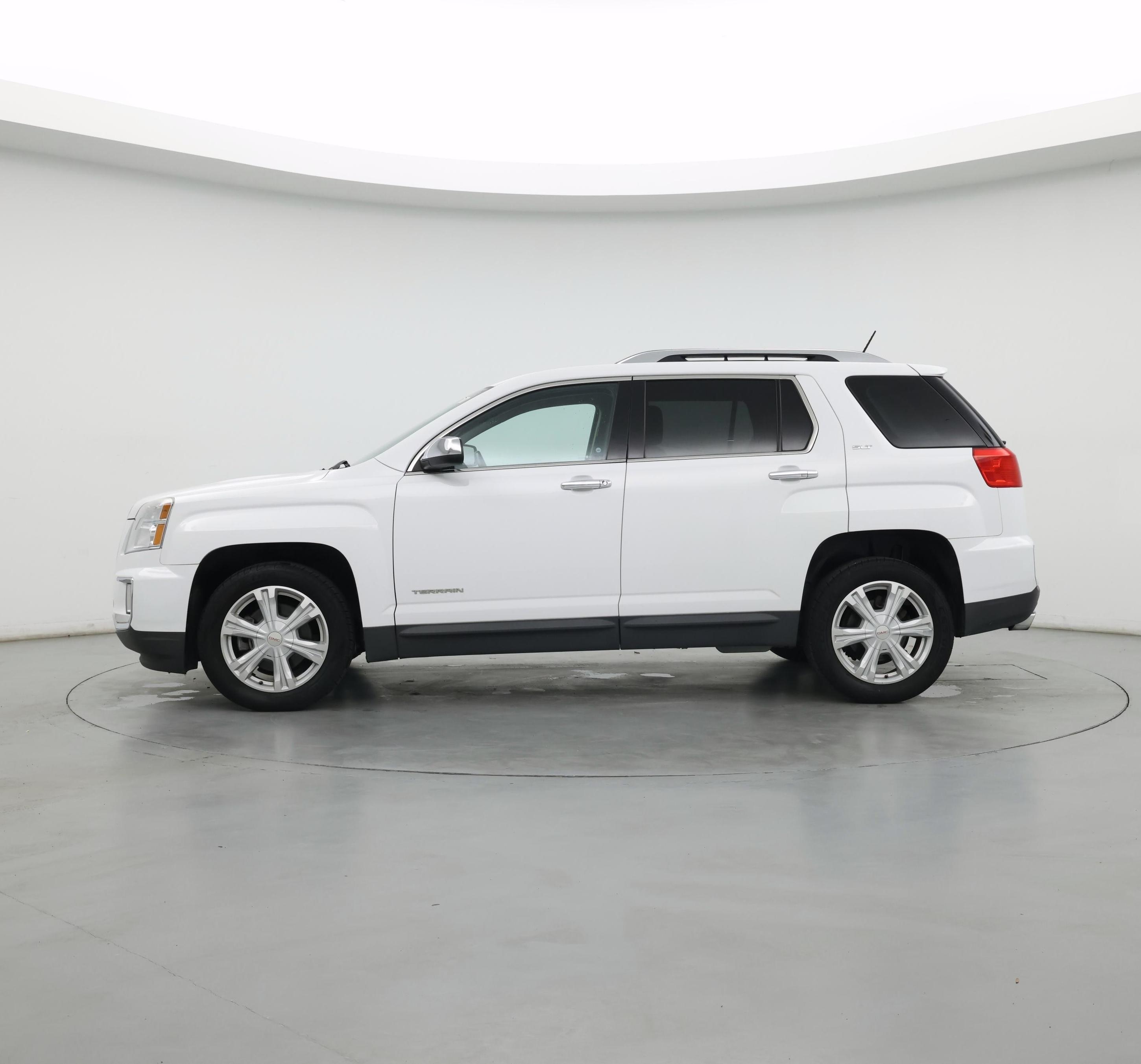 Thumbnail: 2017 GMC Terrain - 3