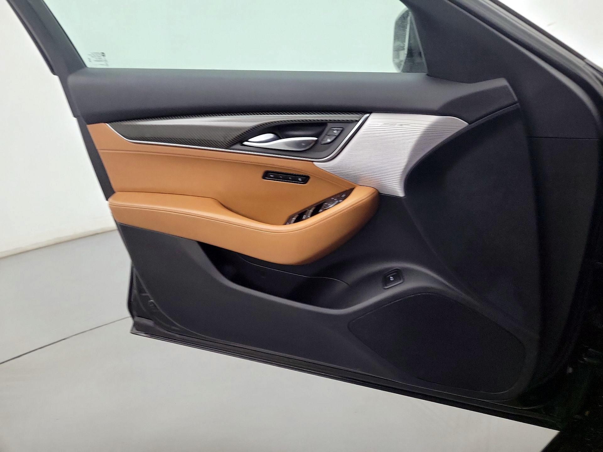 Thumbnail: 2020 Cadillac CT5 - 12