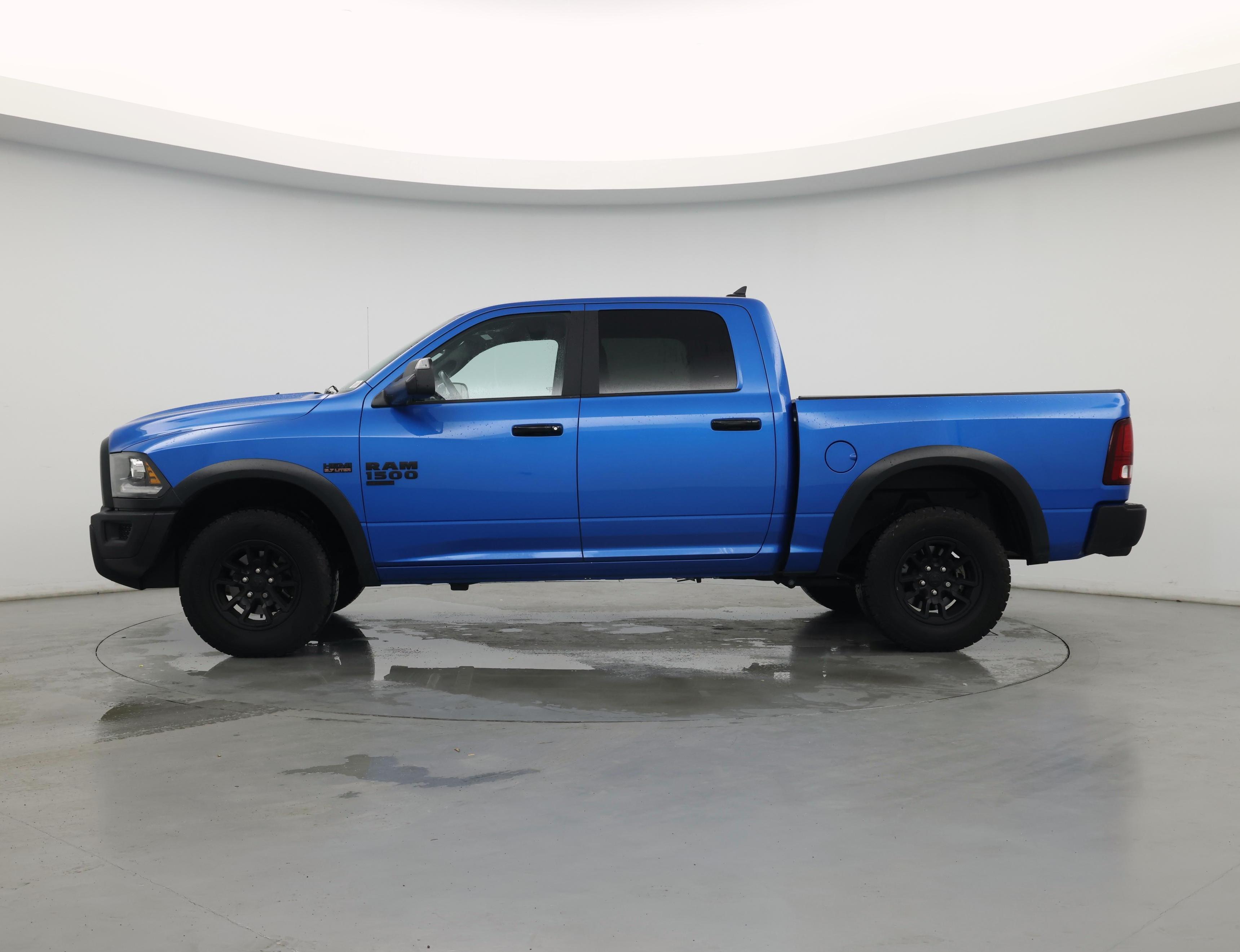 Thumbnail: 2024 RAM 1500 Classic - 3