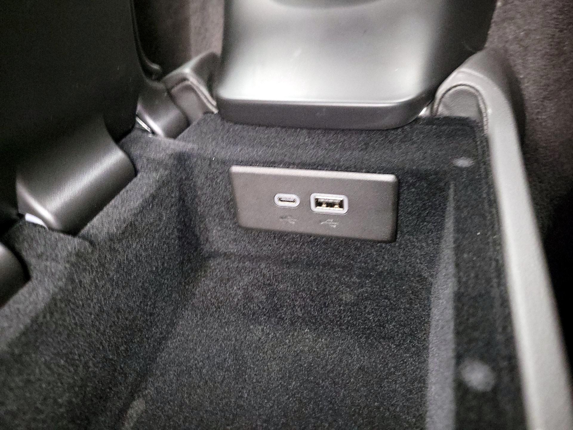 Thumbnail: 2025 Chevrolet Corvette - 17