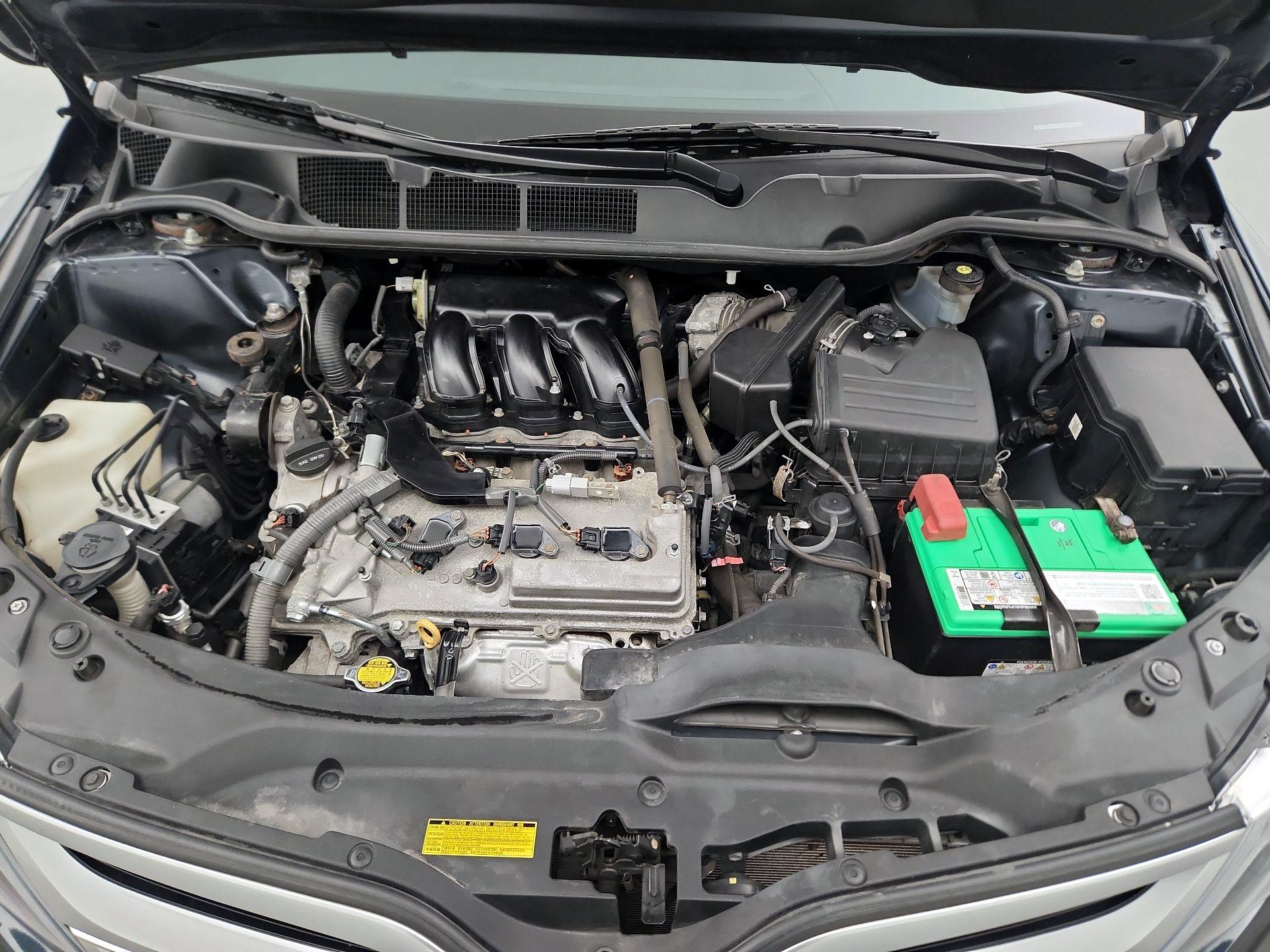 Thumbnail: 2015 Toyota Venza - 20