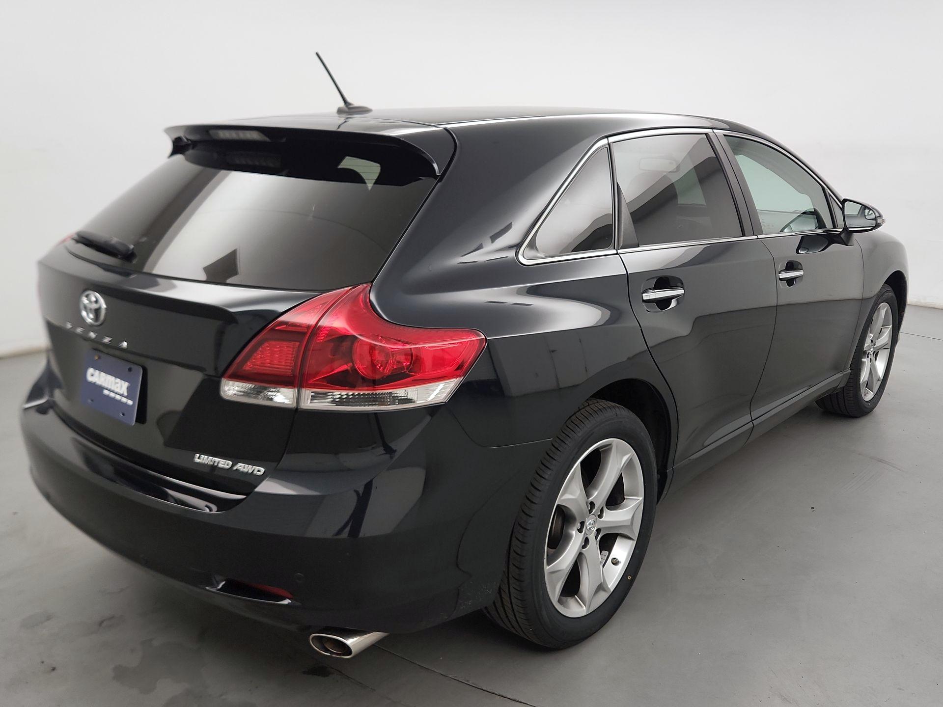 Thumbnail: 2015 Toyota Venza - 5