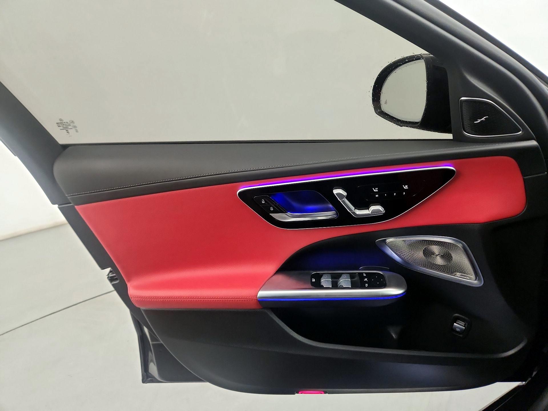 Thumbnail: 2023 Mercedes-Benz C-Class - 12