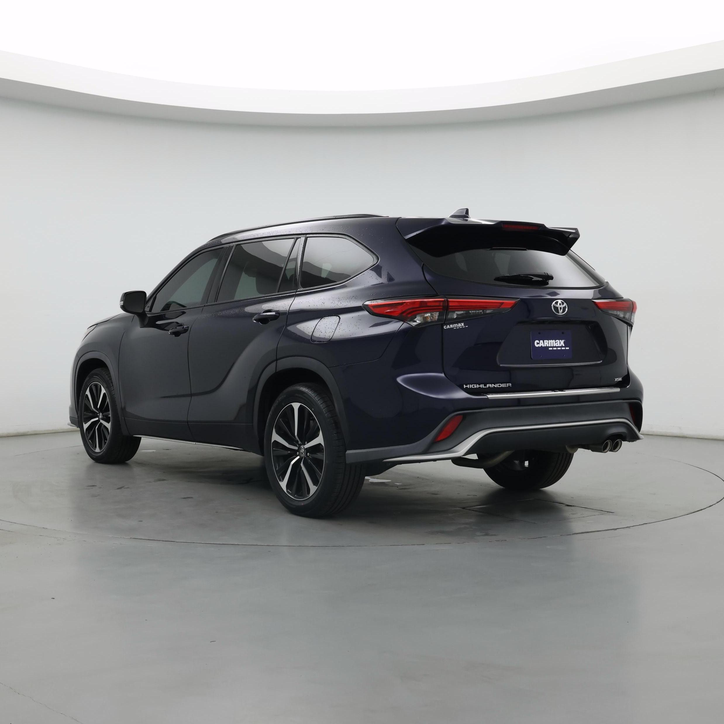 Thumbnail: 2021 Toyota Highlander - 2