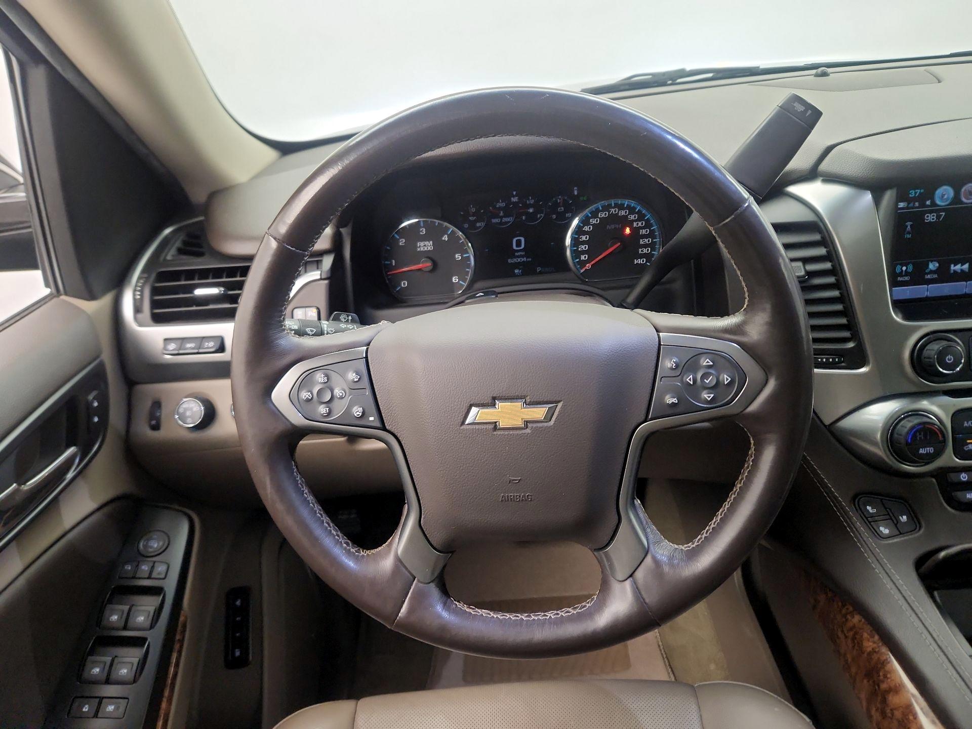 Thumbnail: 2018 Chevrolet Suburban - 10