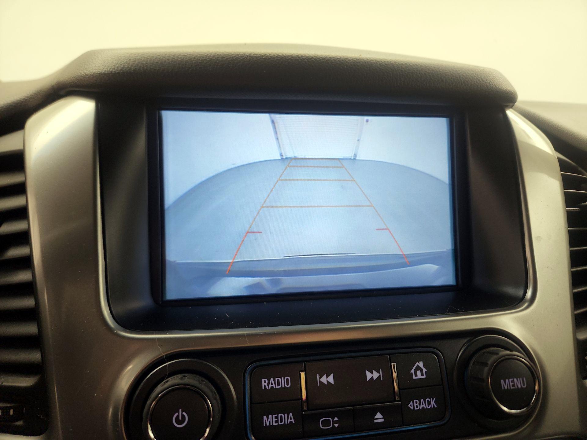 Thumbnail: 2018 Chevrolet Suburban - 14