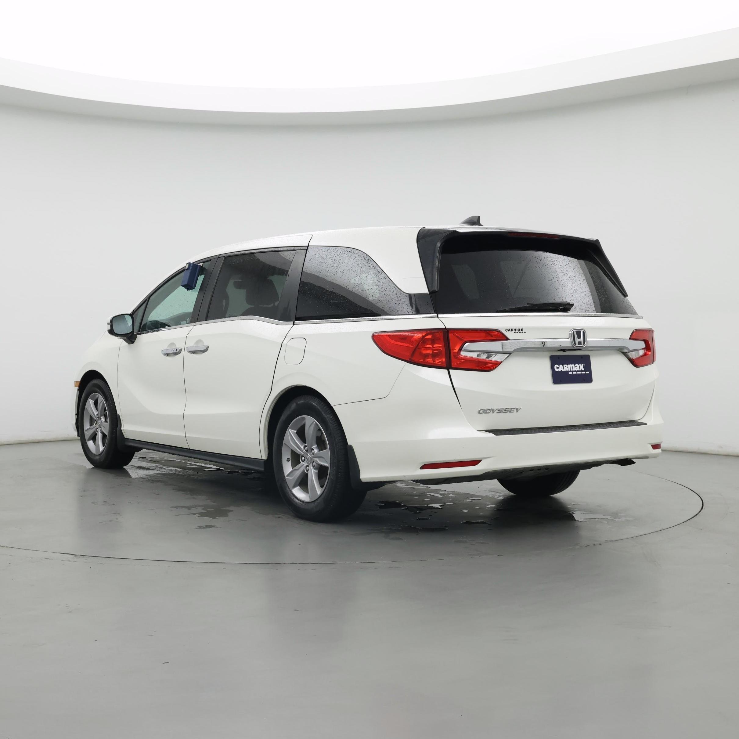 Thumbnail: 2019 Honda Odyssey - 2