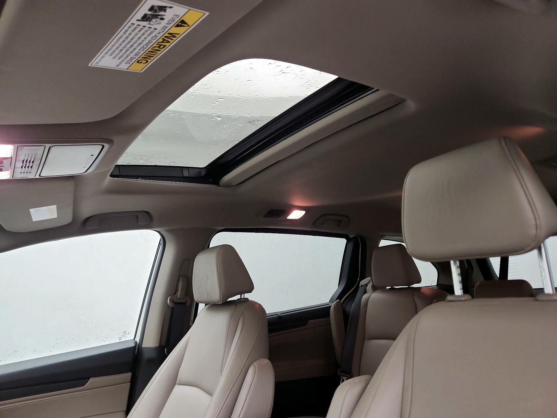 Thumbnail: 2019 Honda Odyssey - 19