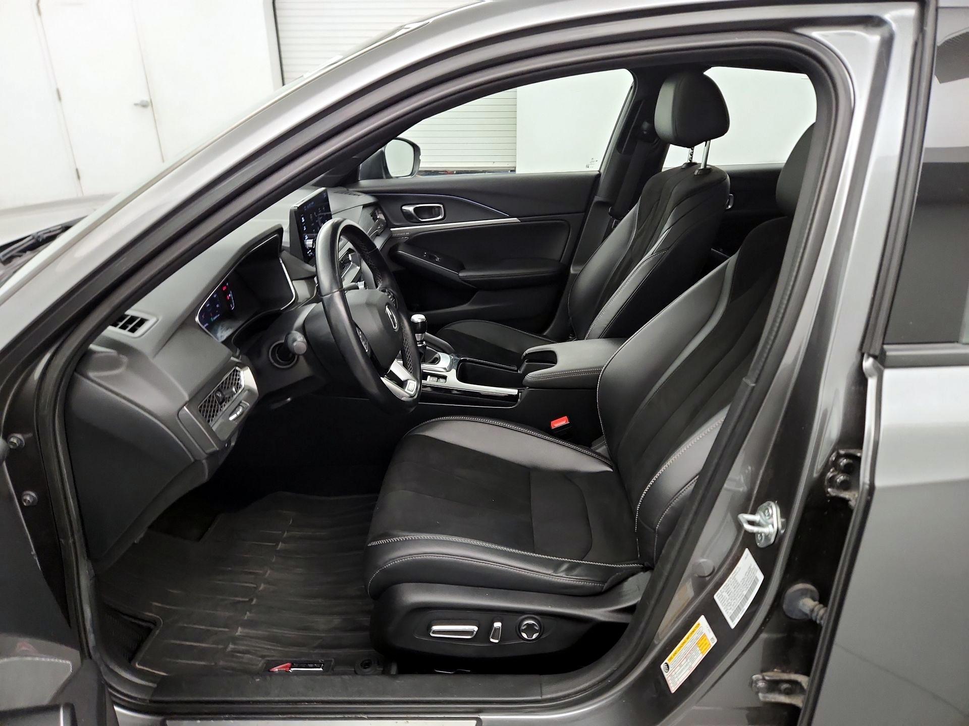 Thumbnail: 2023 Acura Integra - 9