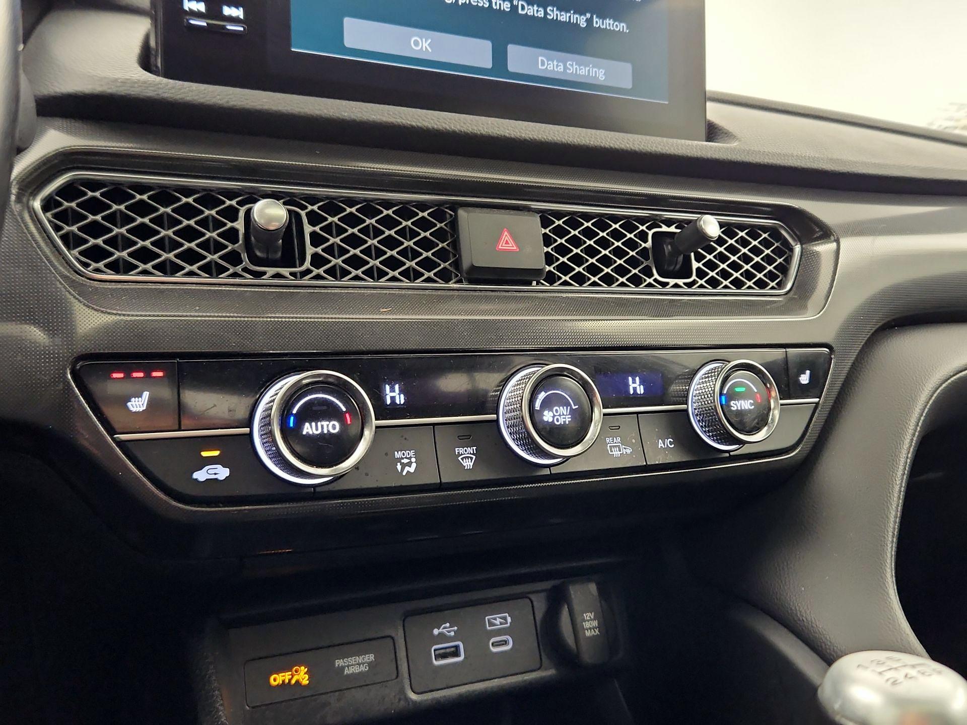 Thumbnail: 2023 Acura Integra - 14