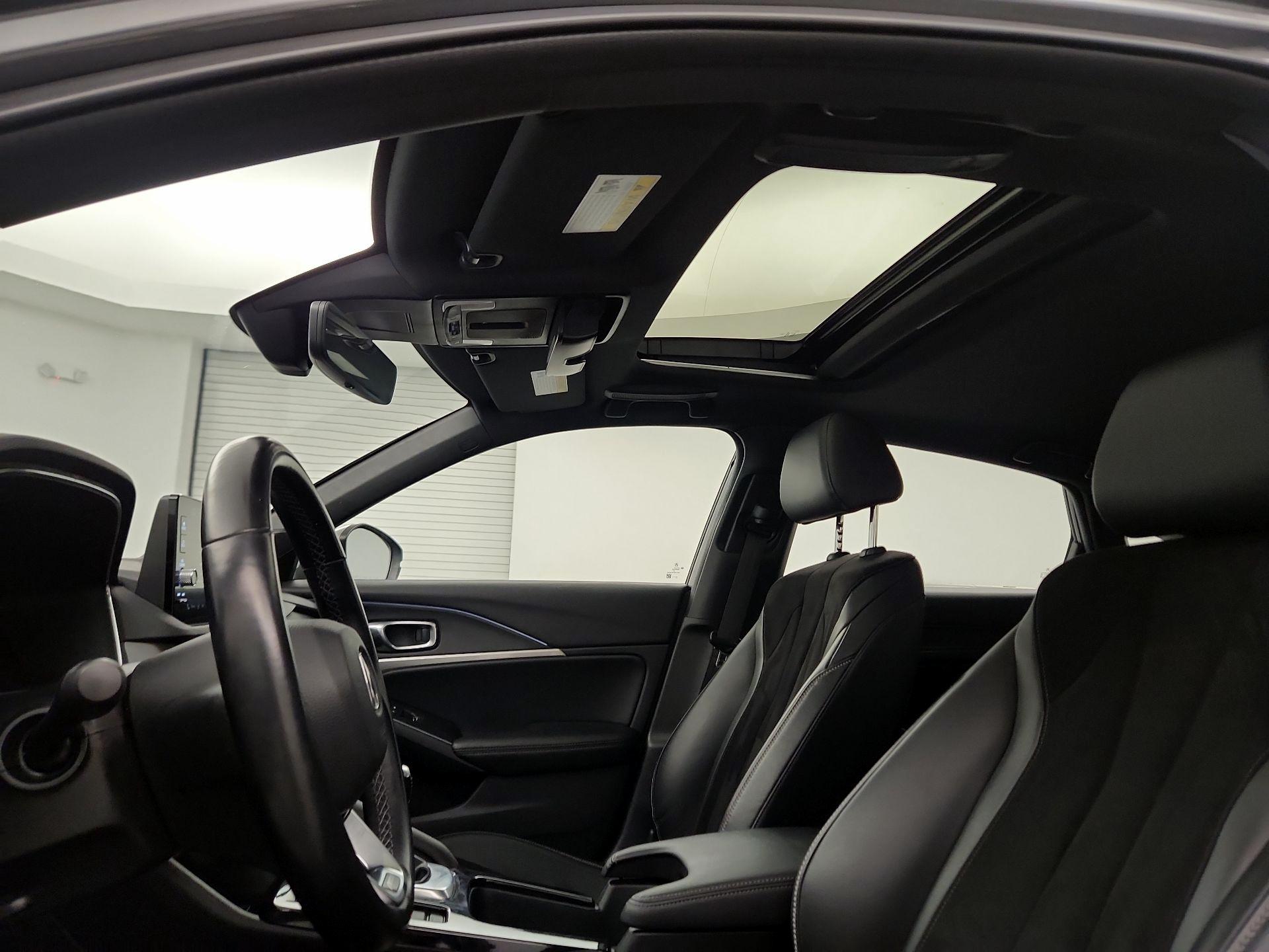 Thumbnail: 2023 Acura Integra - 17