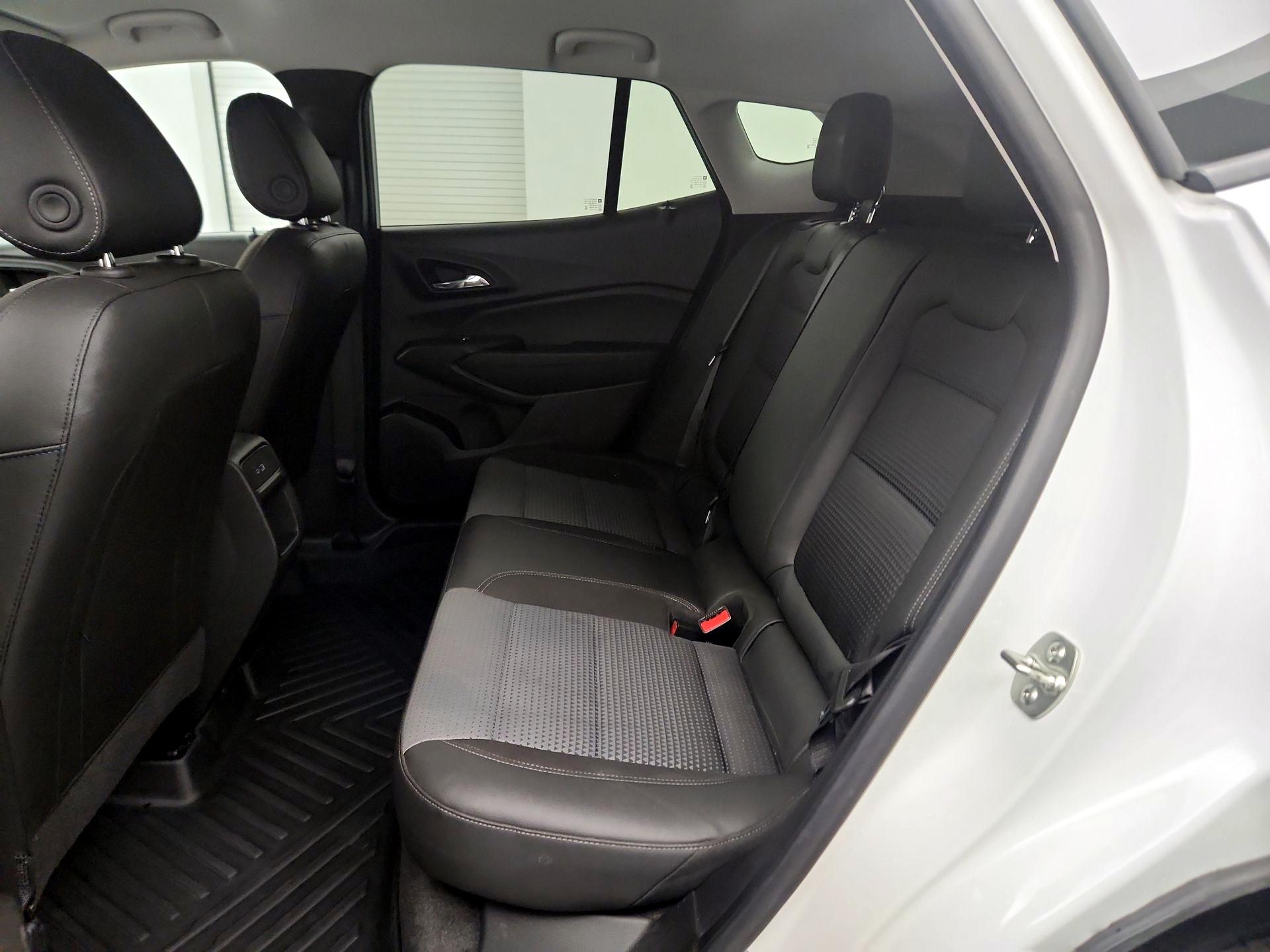 Thumbnail: 2025 Chevrolet Trax - 17