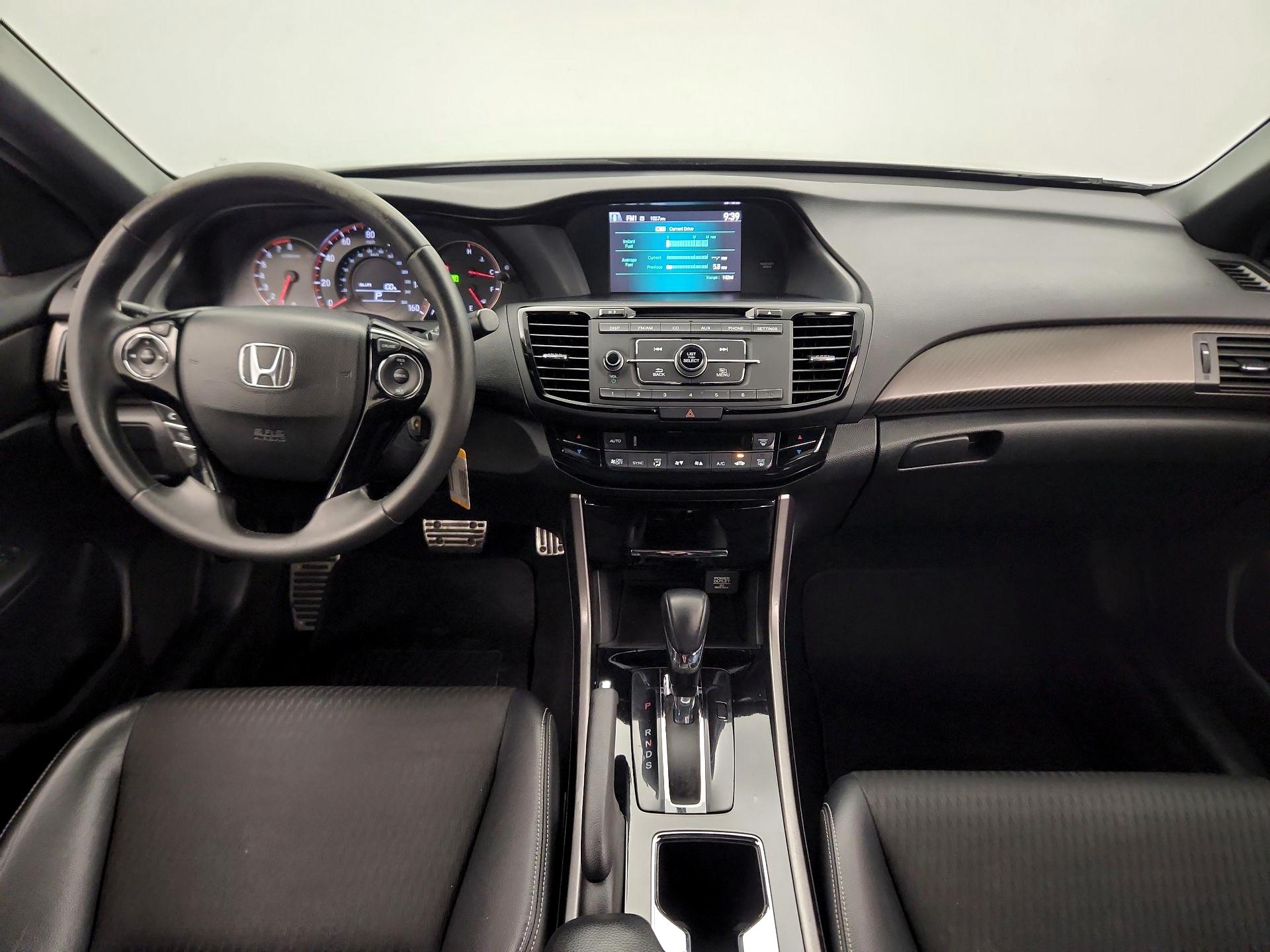 Thumbnail: 2016 Honda Accord - 9