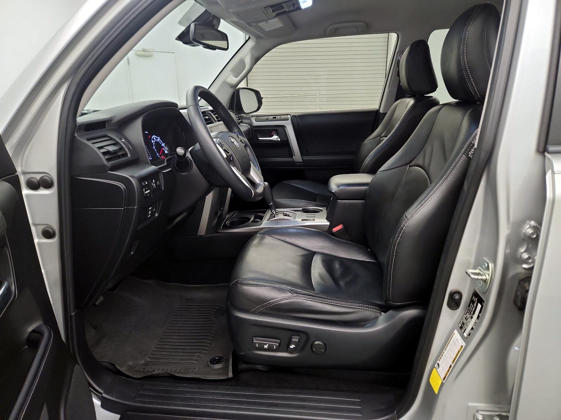 Thumbnail: 2022 Toyota 4Runner - 11