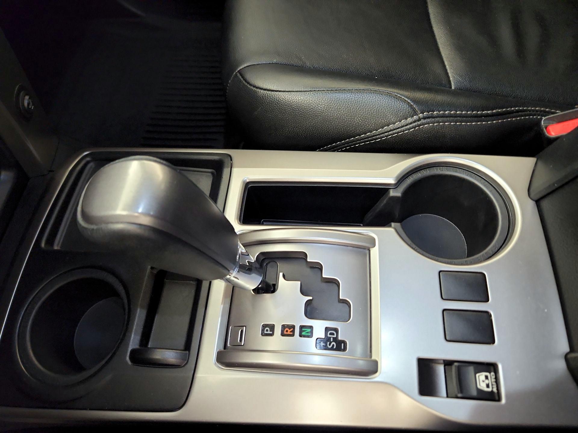 Thumbnail: 2022 Toyota 4Runner - 17