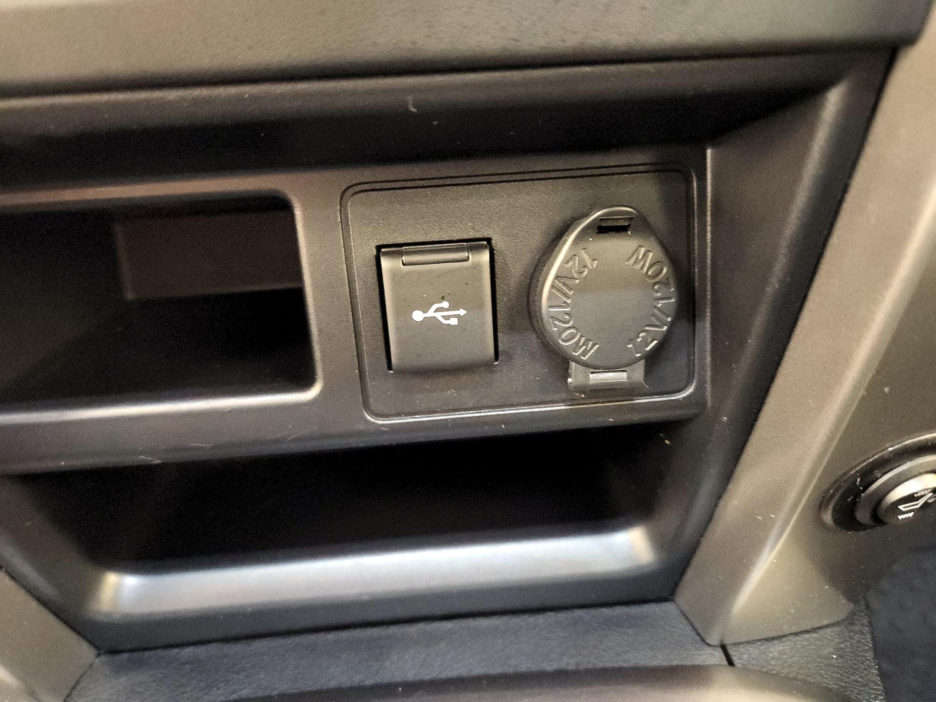 Thumbnail: 2022 Toyota 4Runner - 18