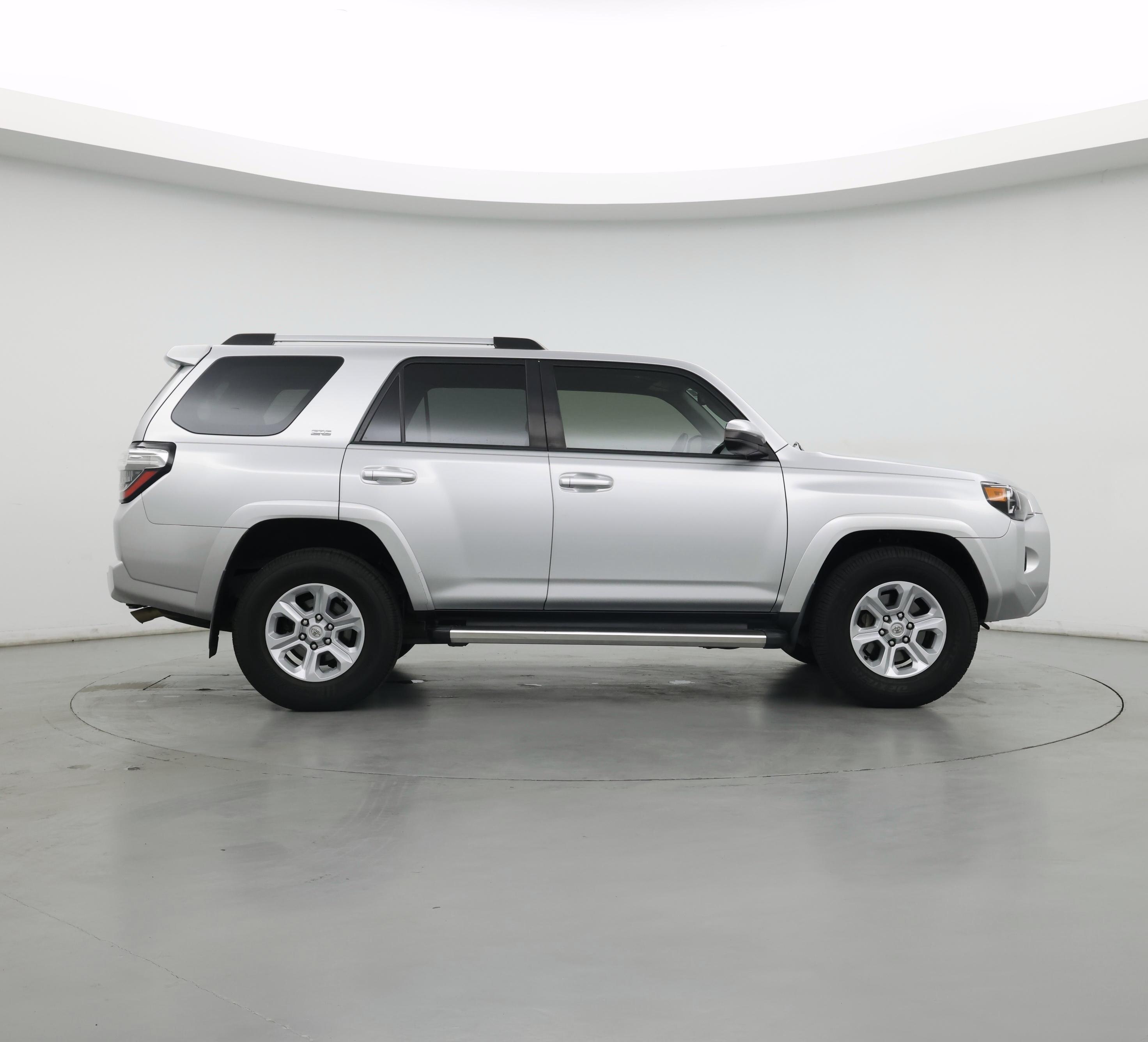 Thumbnail: 2022 Toyota 4Runner - 7
