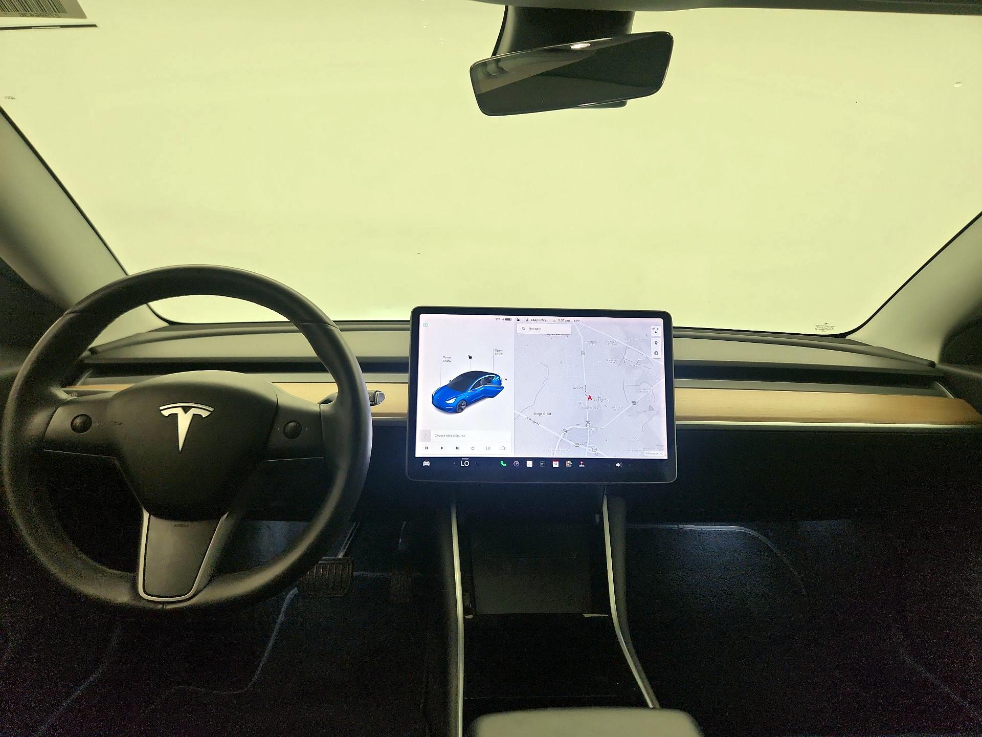 Thumbnail: 2020 Tesla Model 3 - 8