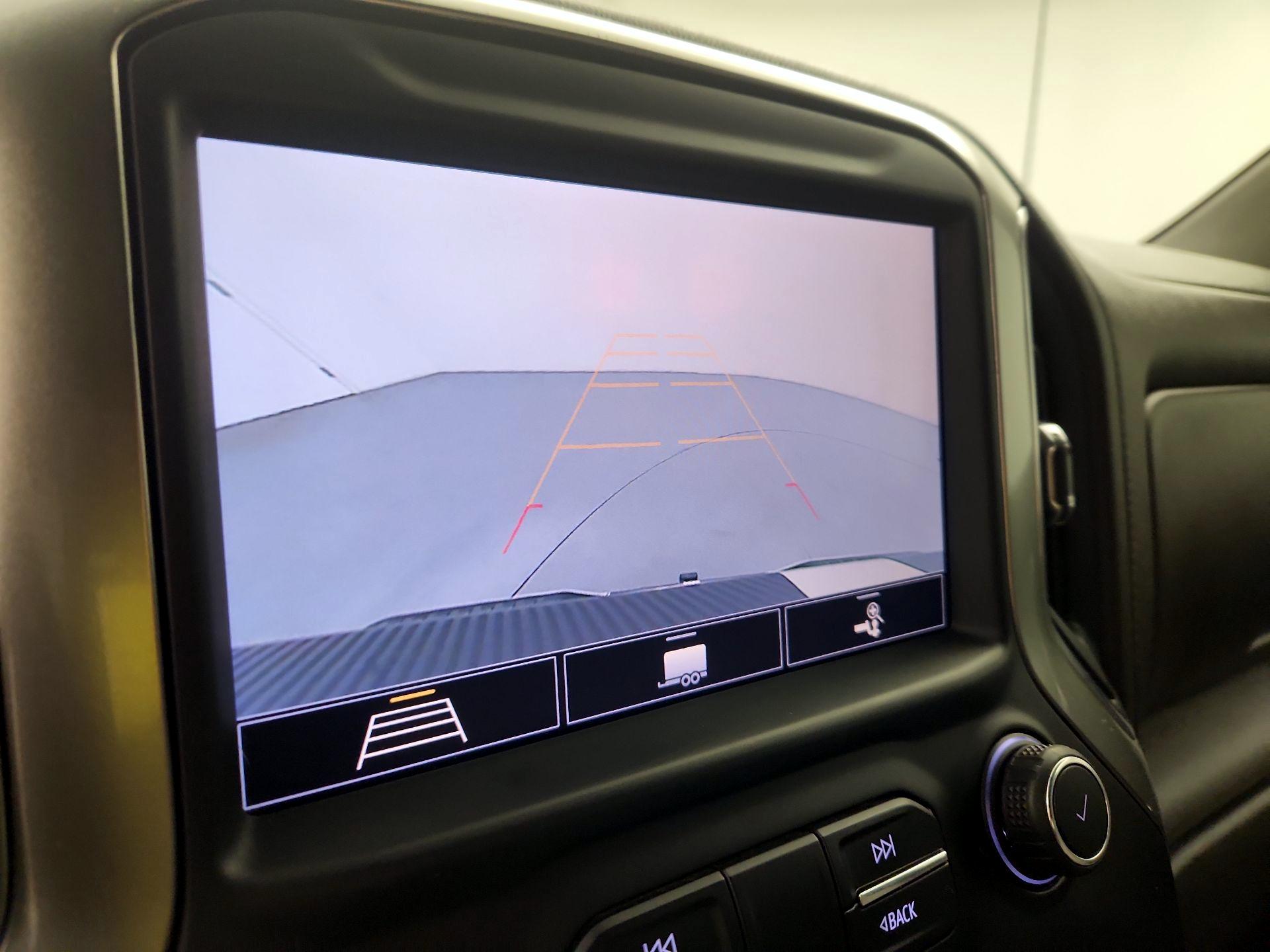 Thumbnail: 2020 Chevrolet Silverado 1500 - 12