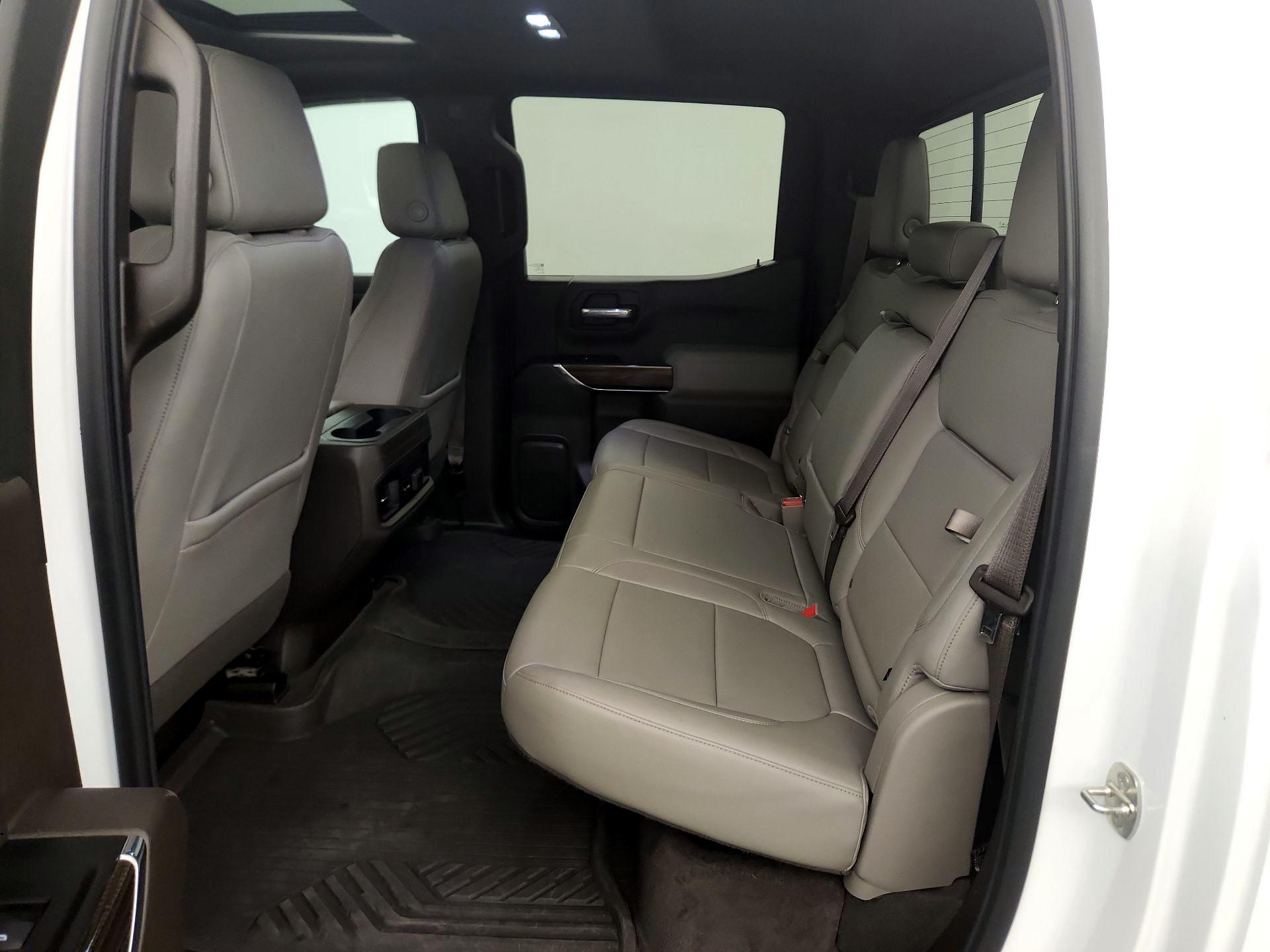 Thumbnail: 2020 Chevrolet Silverado 1500 - 18