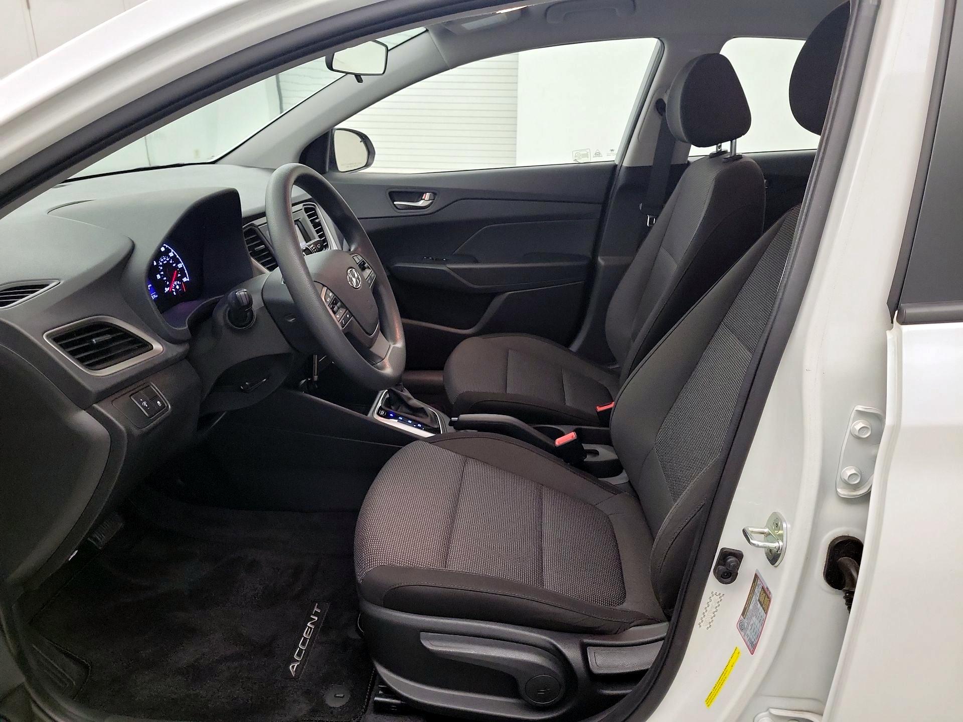 Thumbnail: 2020 Hyundai Accent - 9