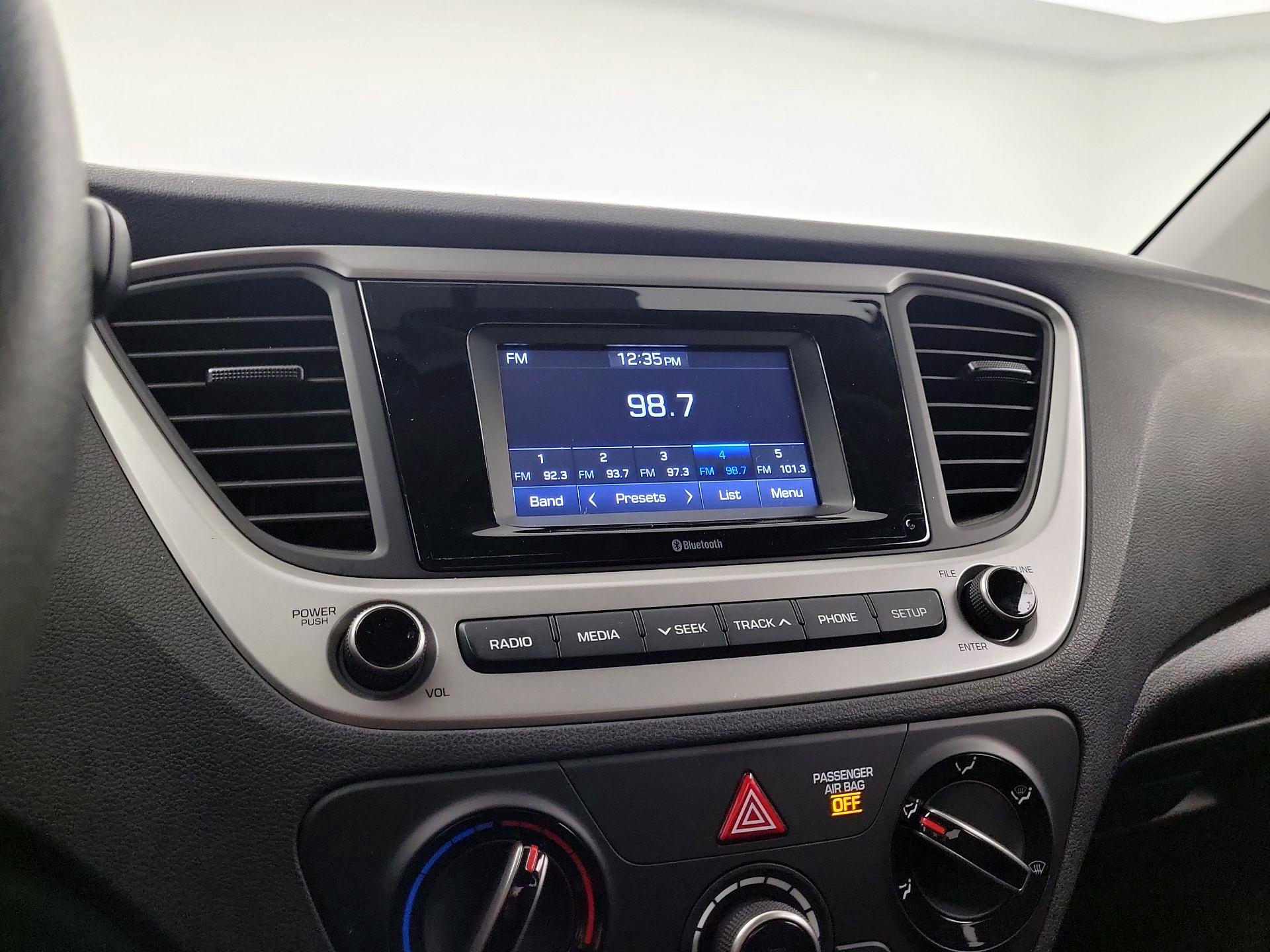 Thumbnail: 2020 Hyundai Accent - 13