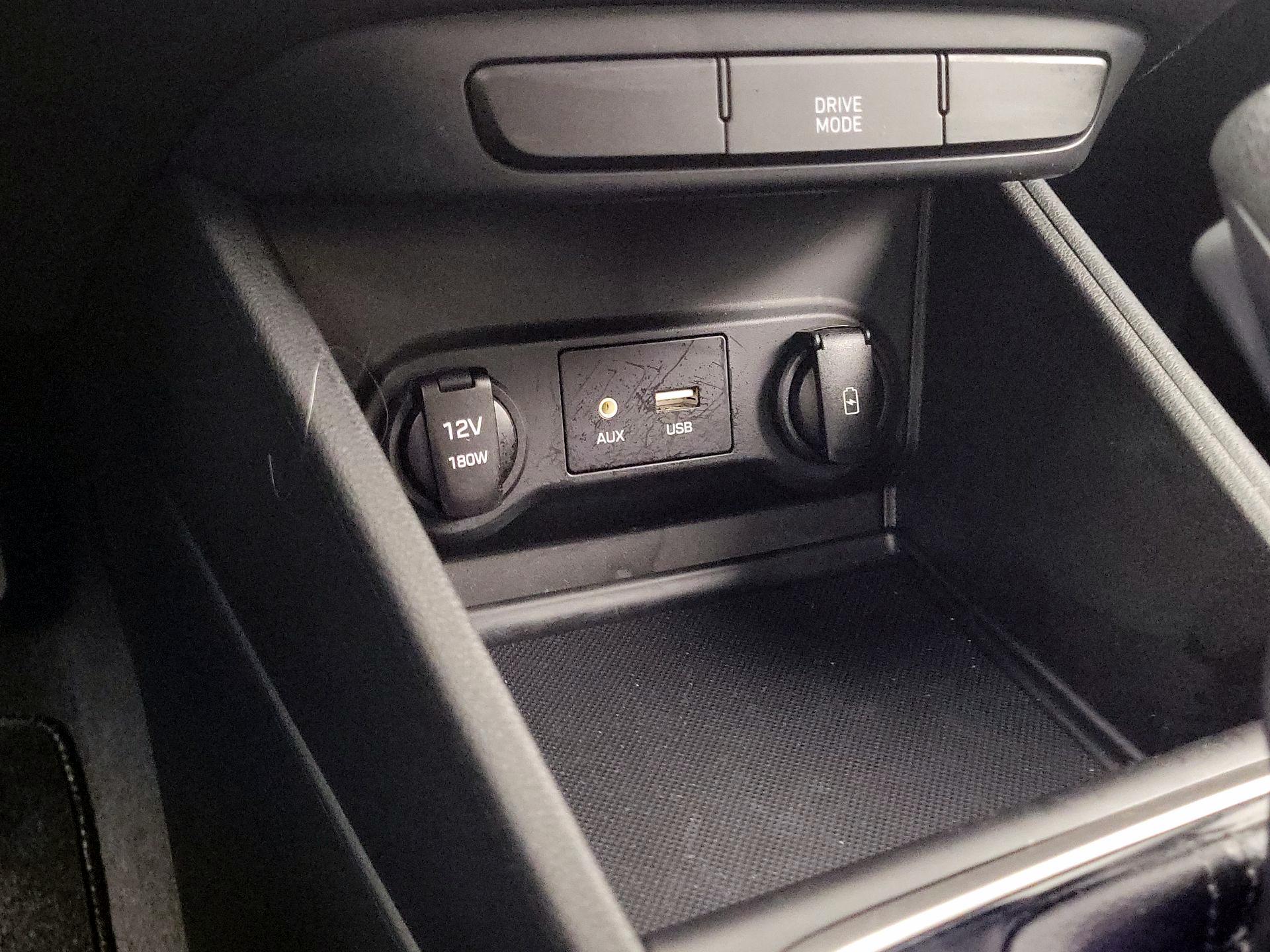 Thumbnail: 2020 Hyundai Accent - 16