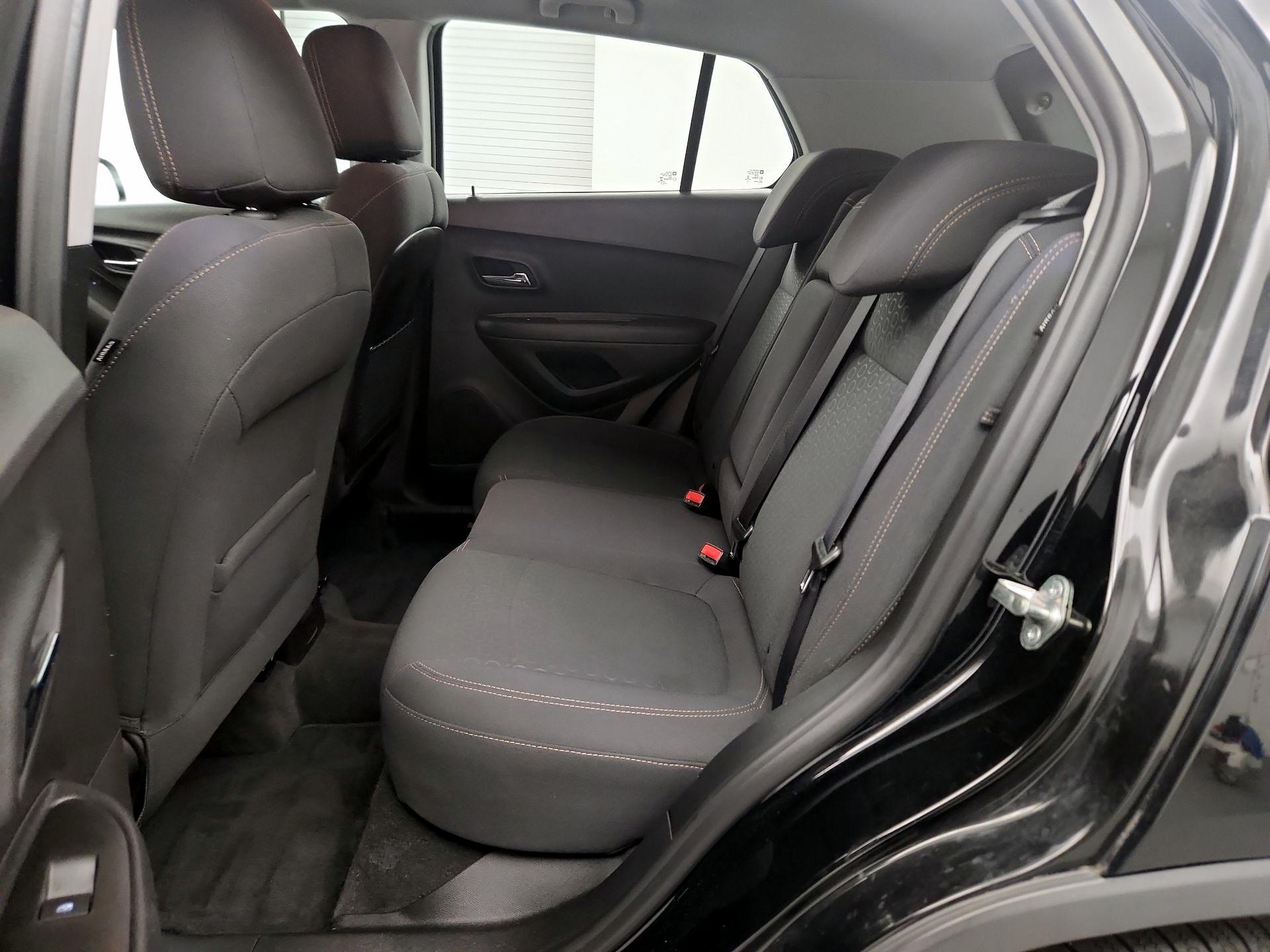 Thumbnail: 2020 Chevrolet Trax - 17