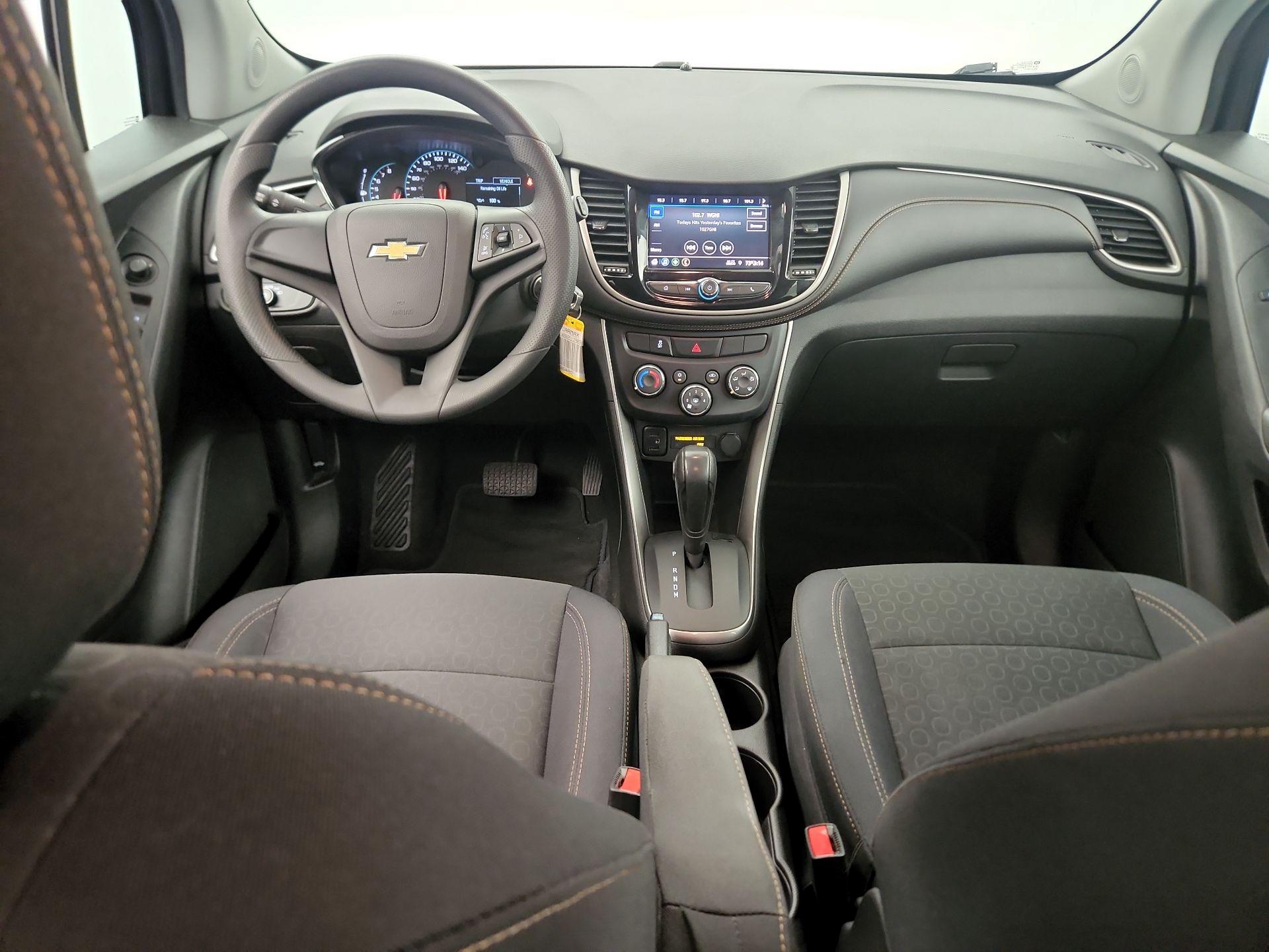 Thumbnail: 2020 Chevrolet Trax - 8