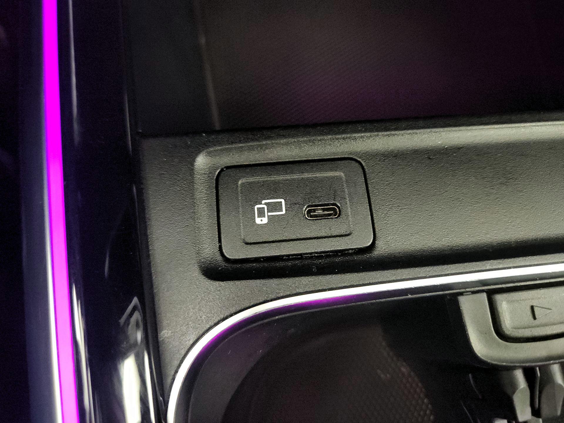 Thumbnail: 2021 Mercedes-Benz GLA - 16