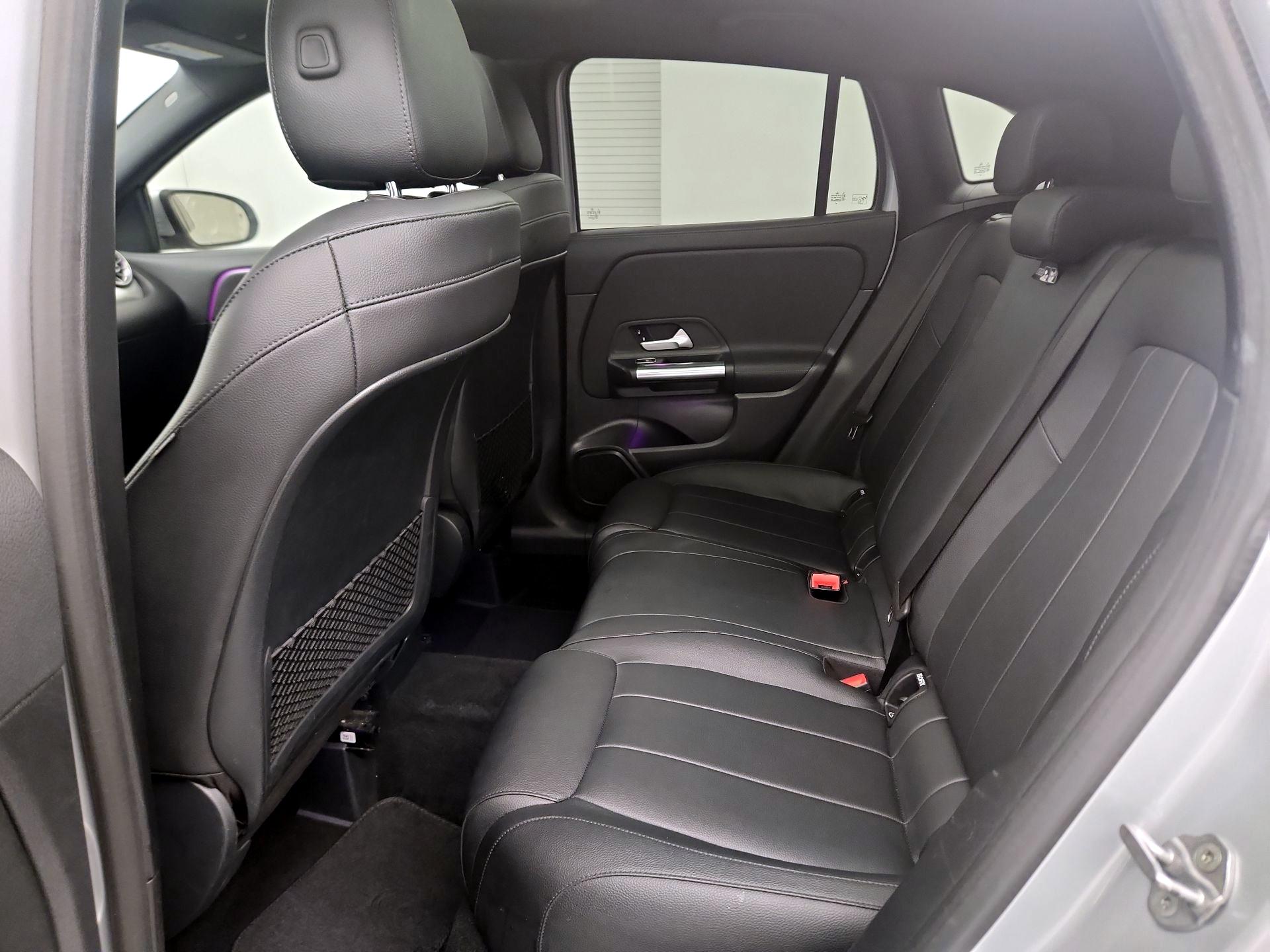 Thumbnail: 2021 Mercedes-Benz GLA - 18