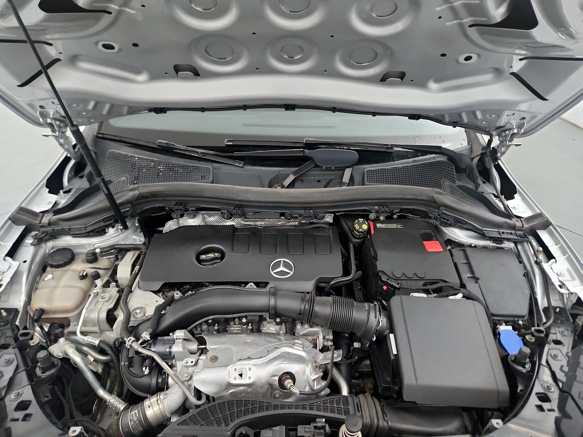 Thumbnail: 2021 Mercedes-Benz GLA - 20