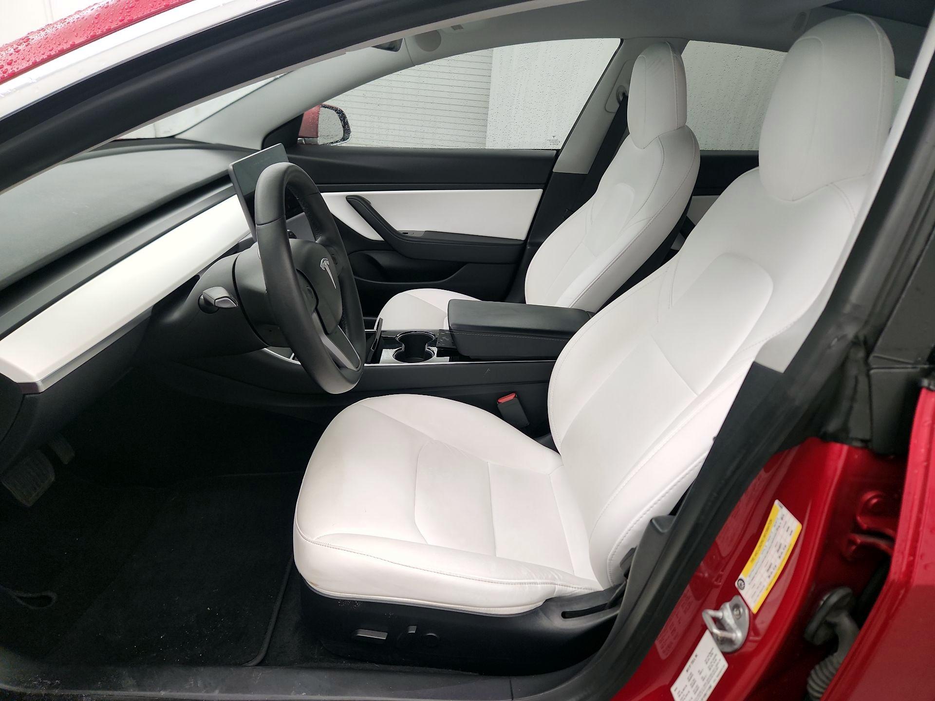 Thumbnail: 2020 Tesla Model 3 - 9