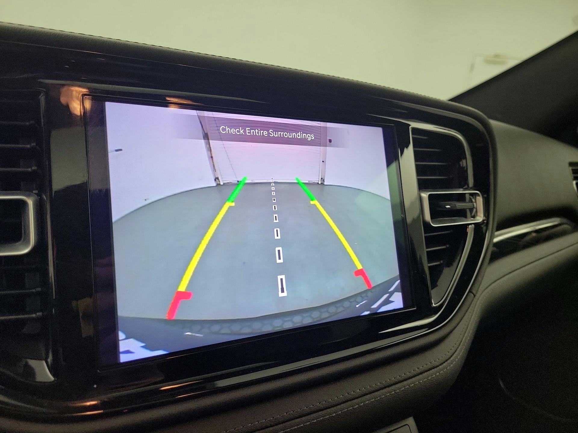 Thumbnail: 2022 Dodge Durango - 13