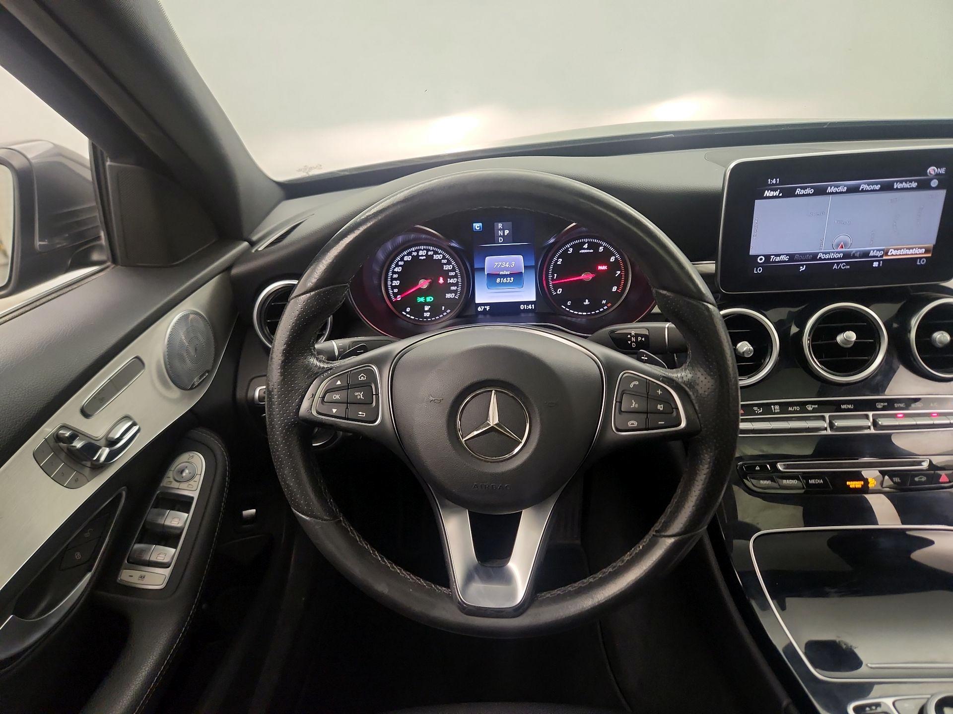 Thumbnail: 2018 Mercedes-Benz C-Class - 10