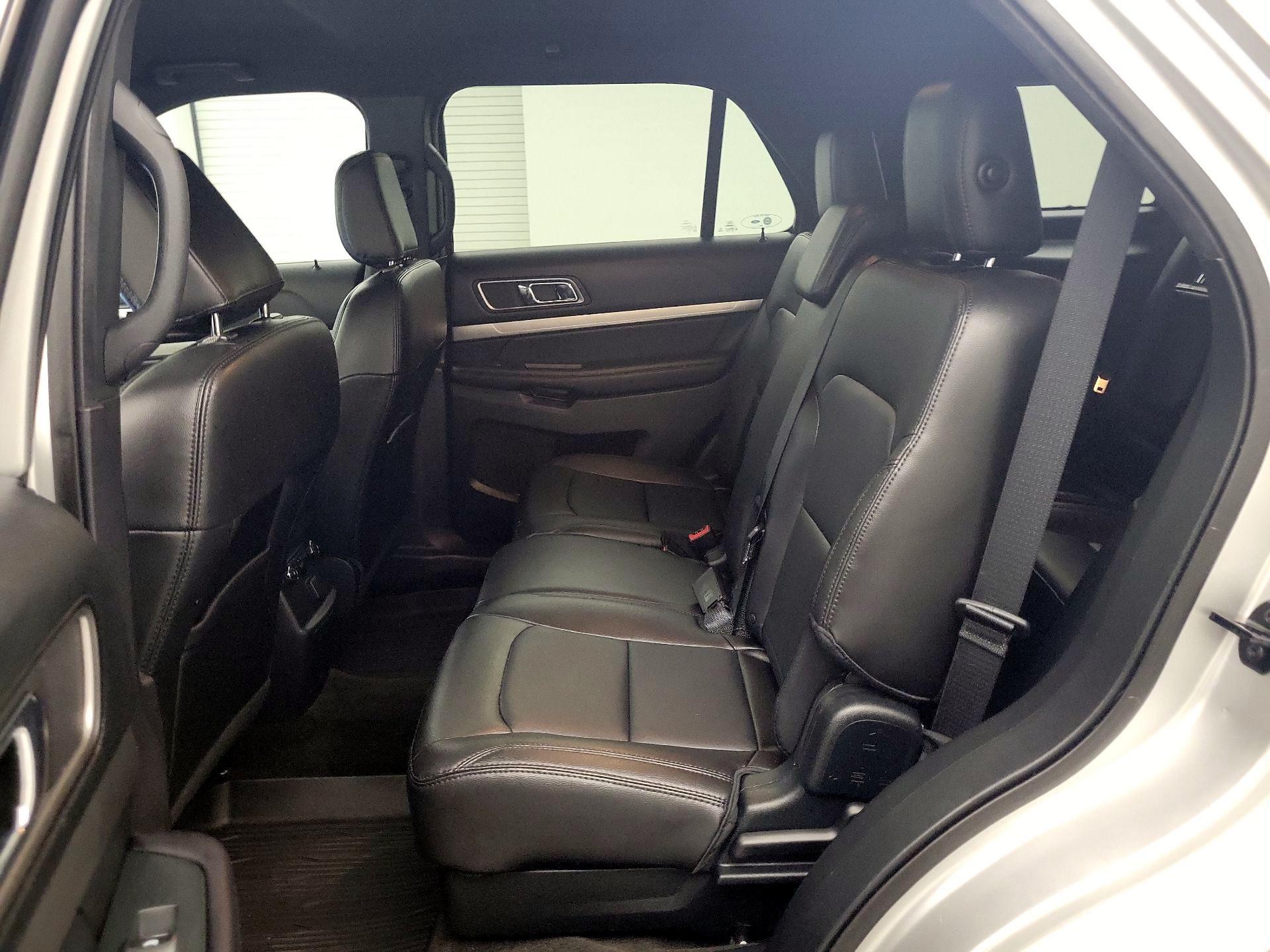 Thumbnail: 2018 Ford Explorer - 18