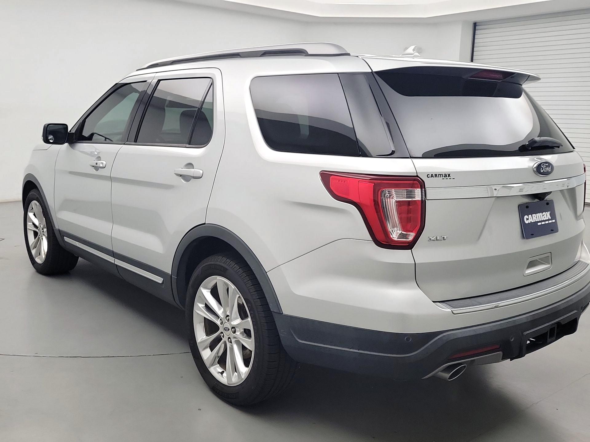 Thumbnail: 2018 Ford Explorer - 7