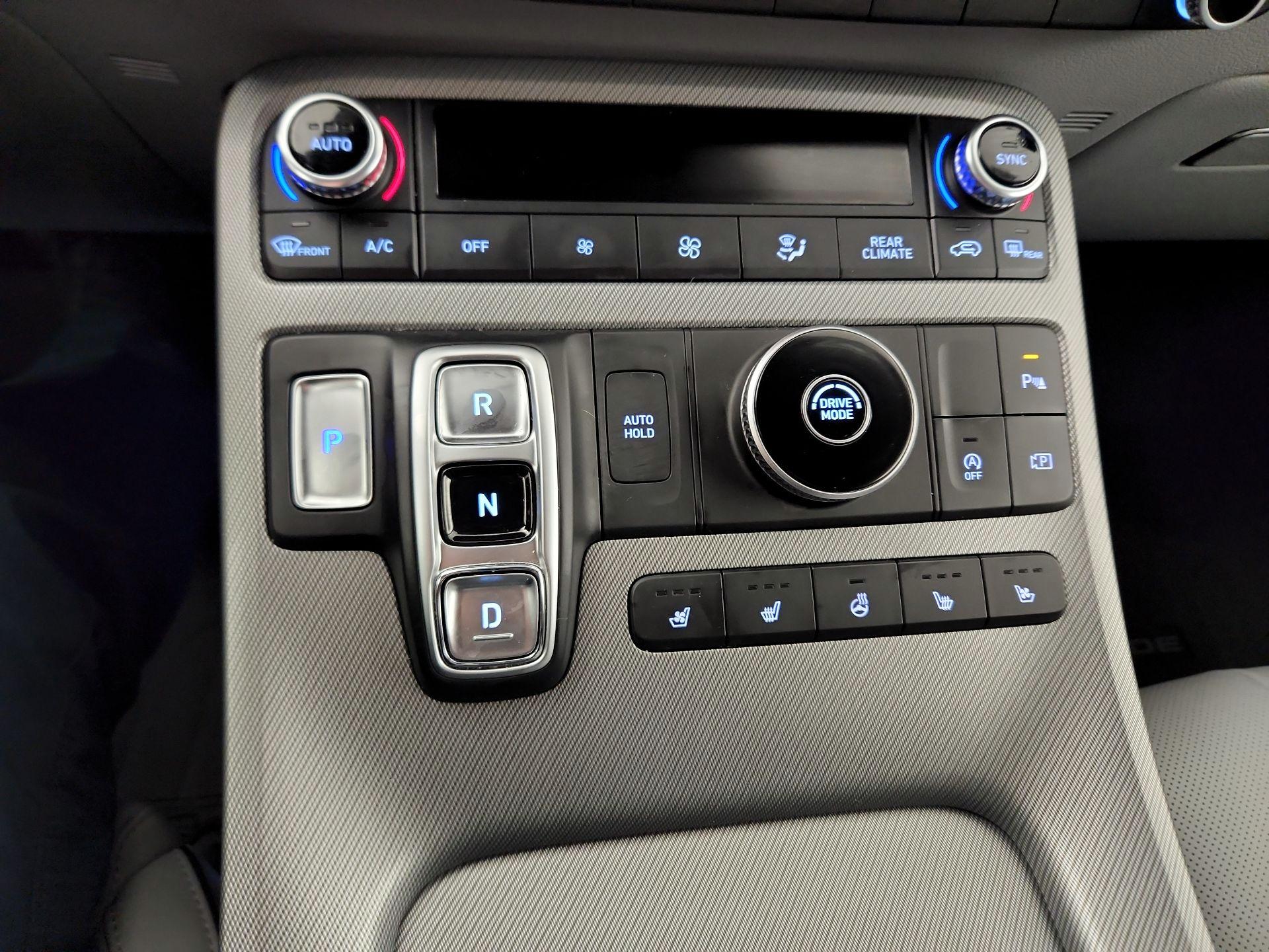 Thumbnail: 2025 Hyundai Palisade - 16