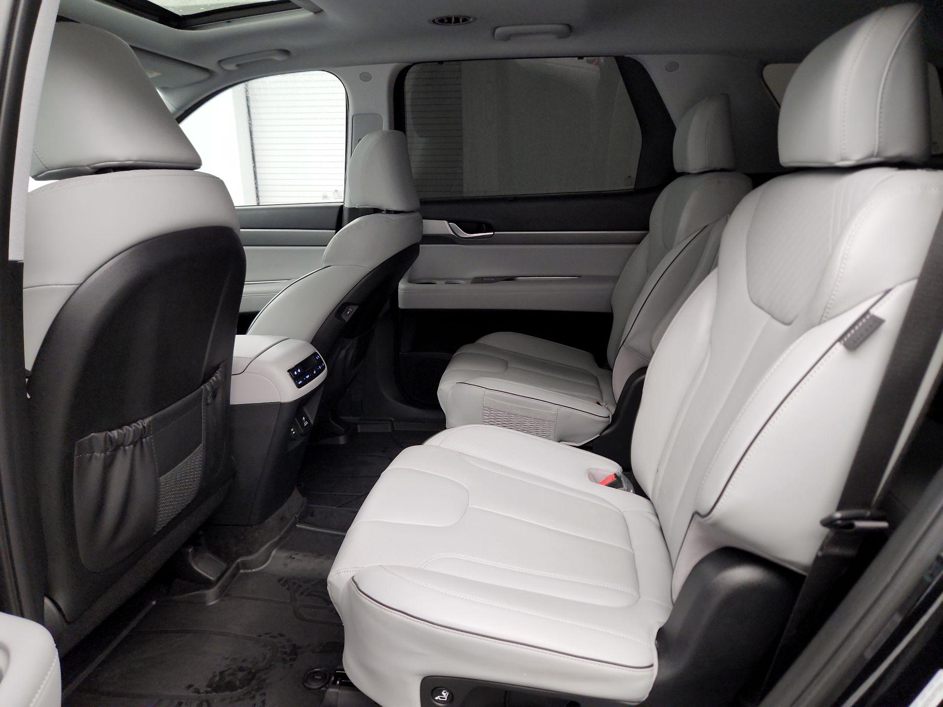 Thumbnail: 2025 Hyundai Palisade - 19