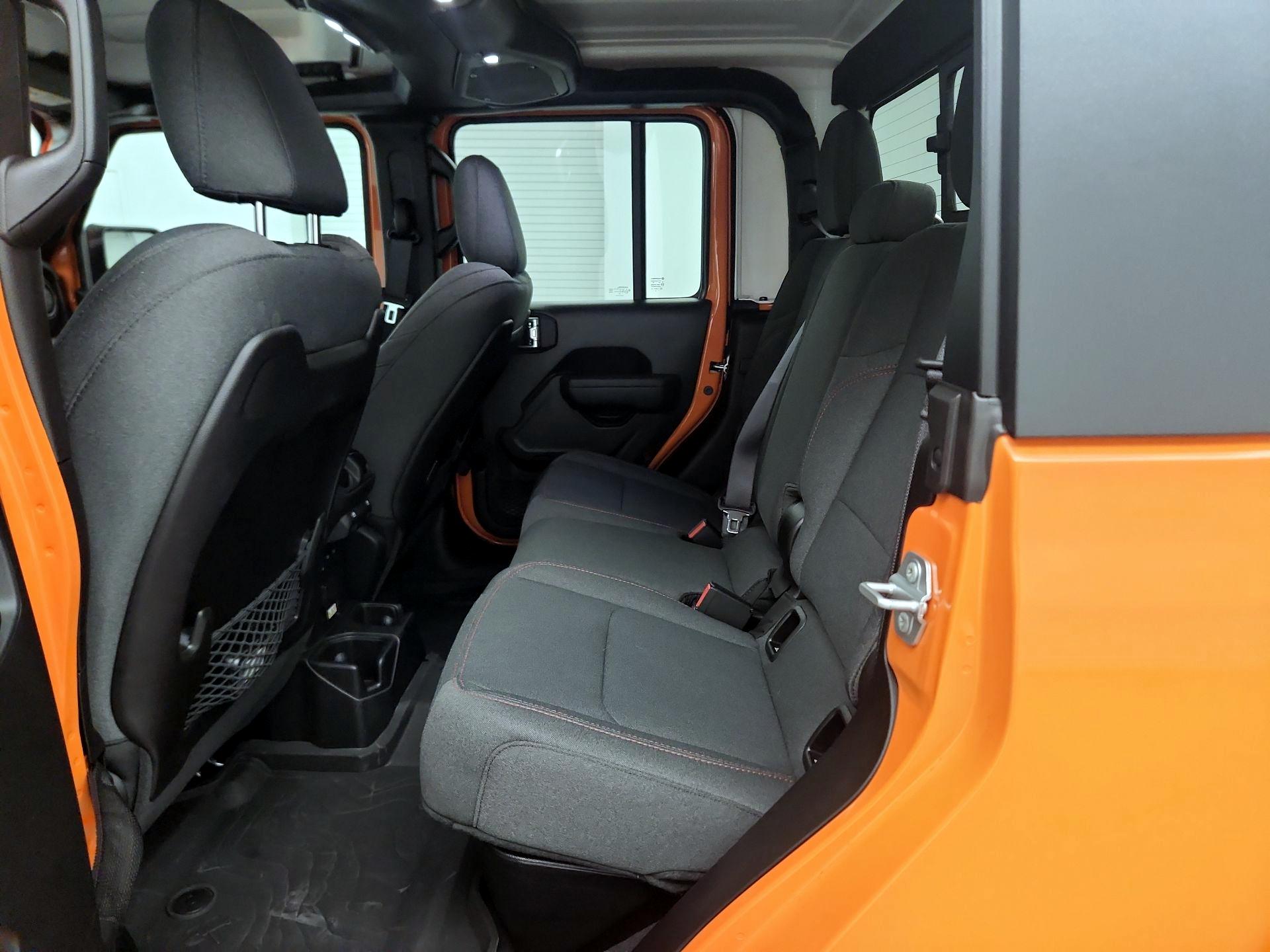 Thumbnail: 2025 Jeep Gladiator - 17