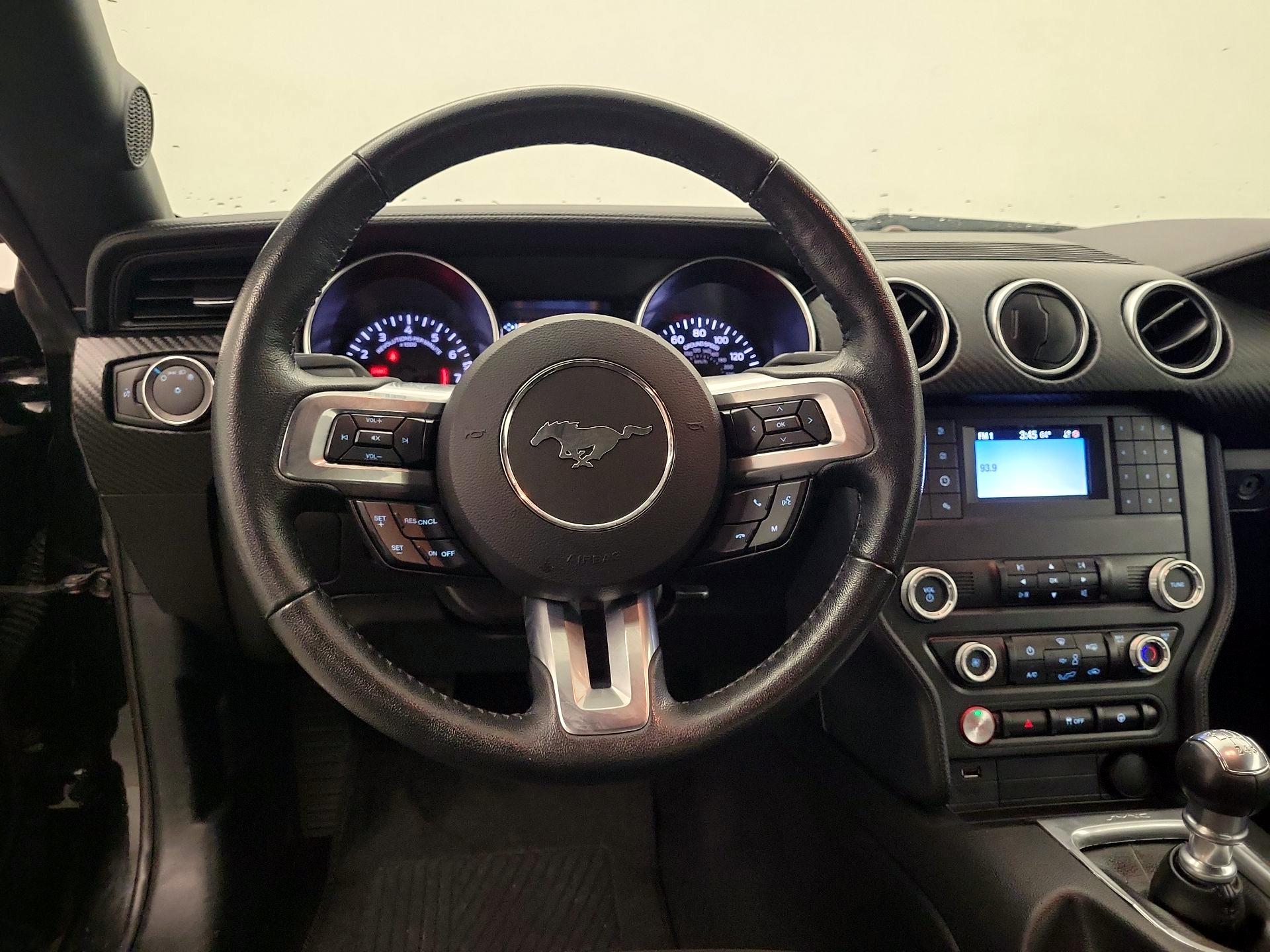 Thumbnail: 2020 Ford Mustang - 10