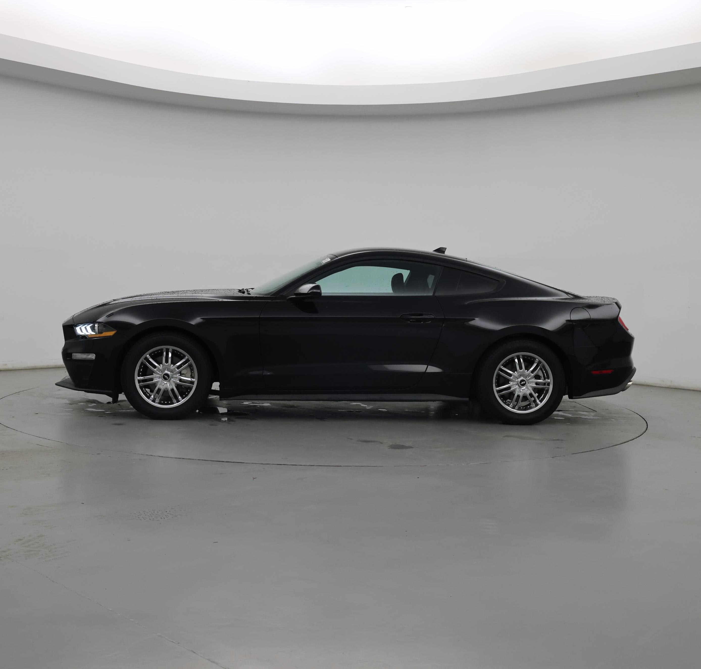 Thumbnail: 2020 Ford Mustang - 3