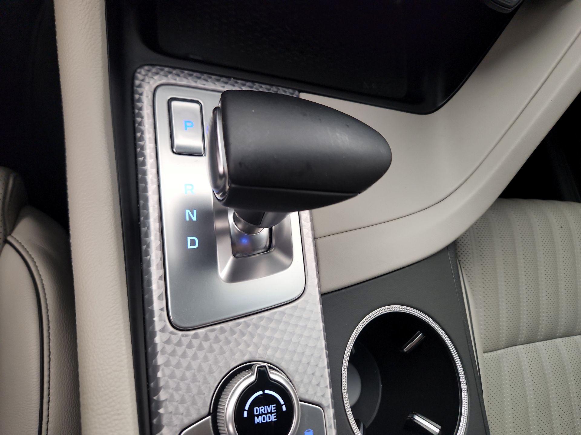 Thumbnail: 2023 Genesis G70 - 16