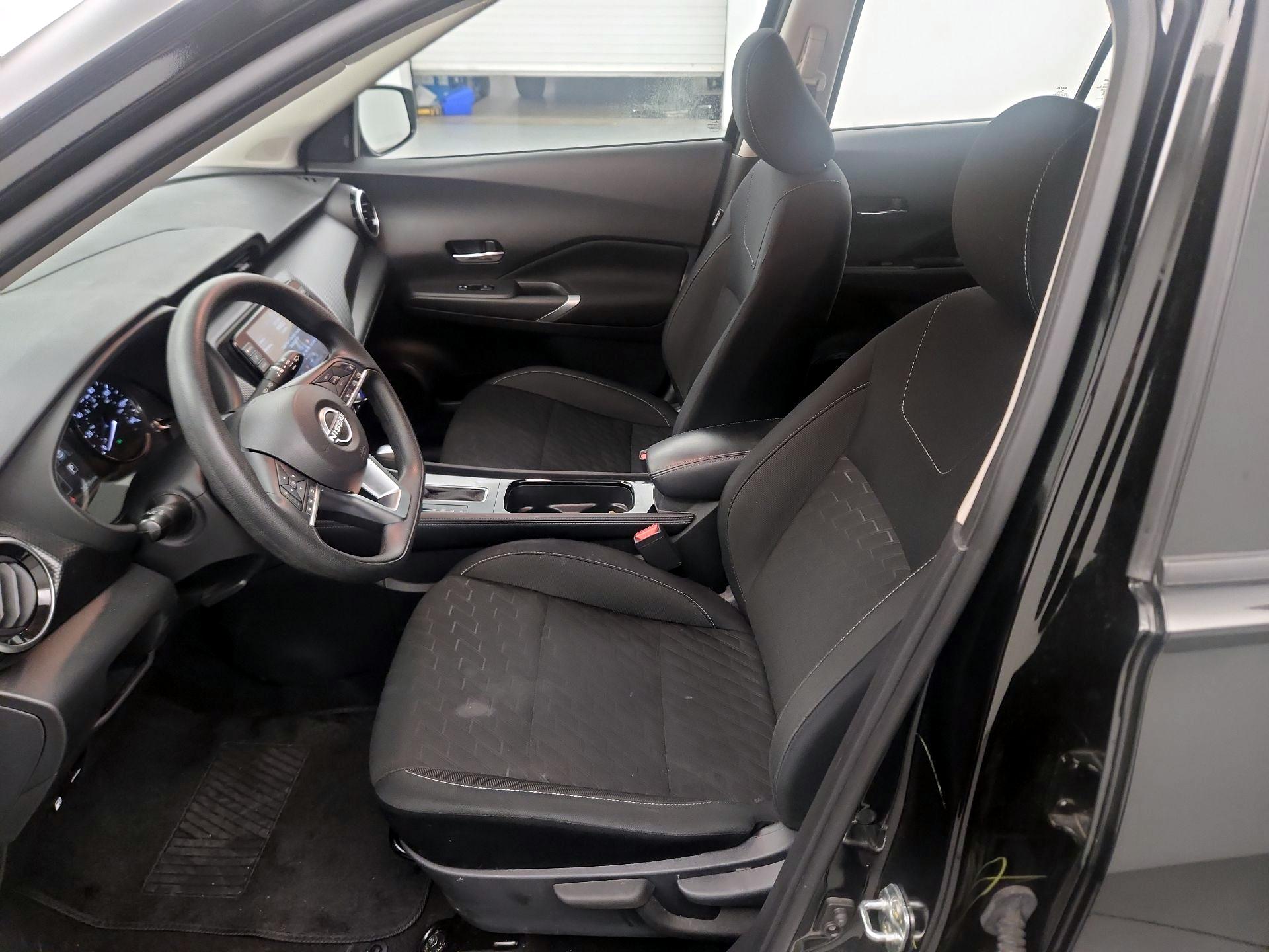 Thumbnail: 2024 Nissan Kicks - 9