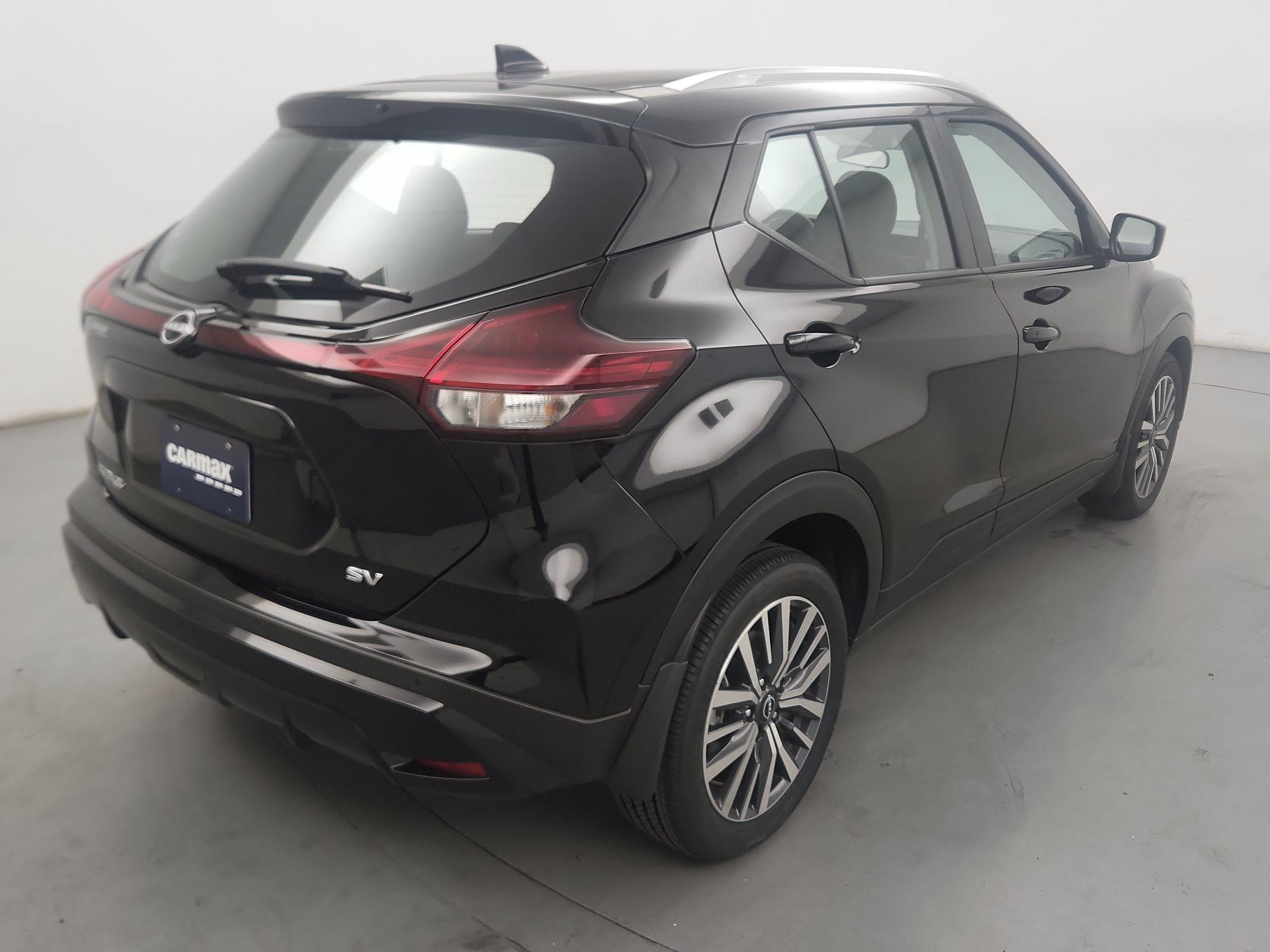 Thumbnail: 2024 Nissan Kicks - 5