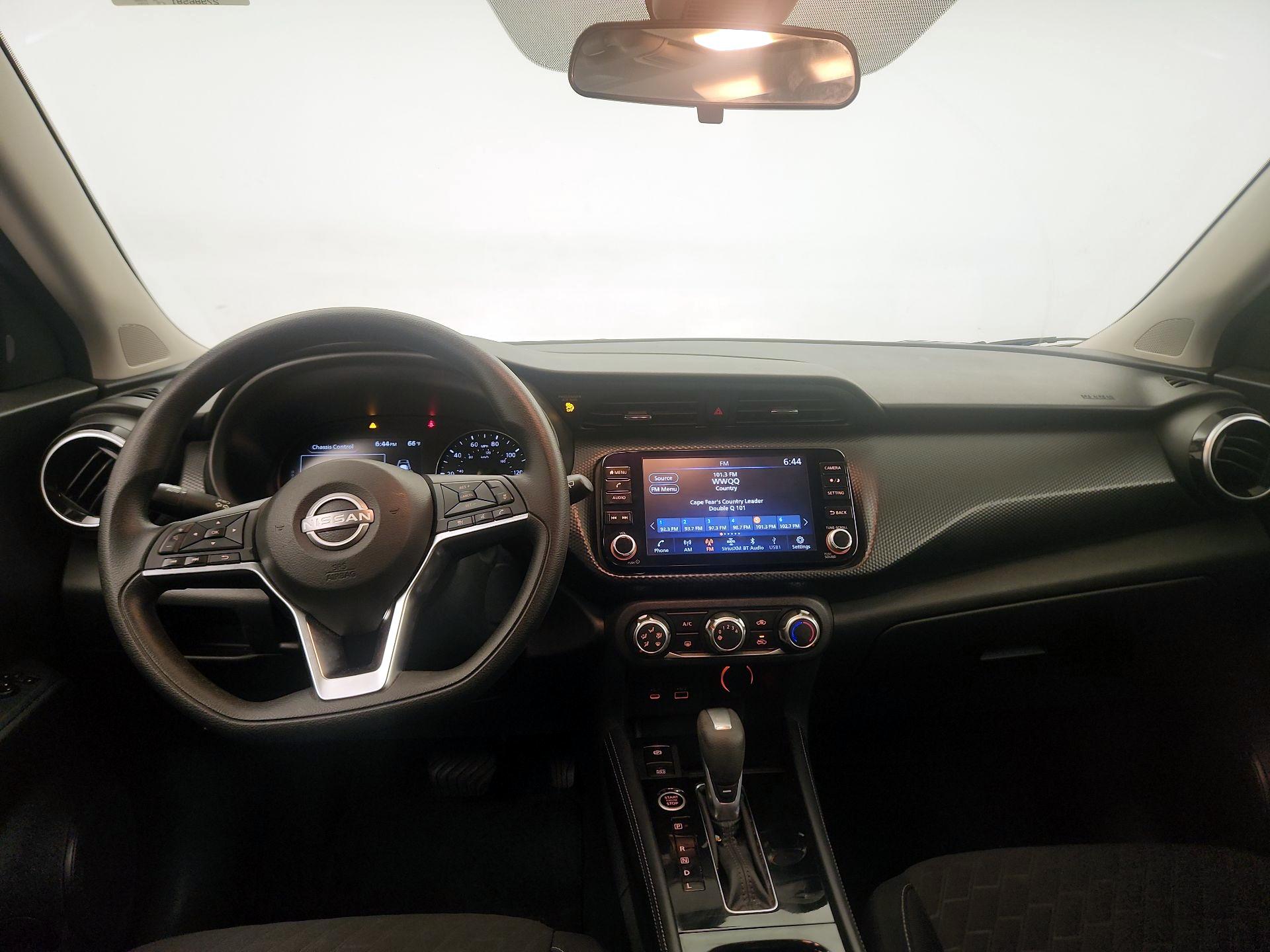 Thumbnail: 2024 Nissan Kicks - 8