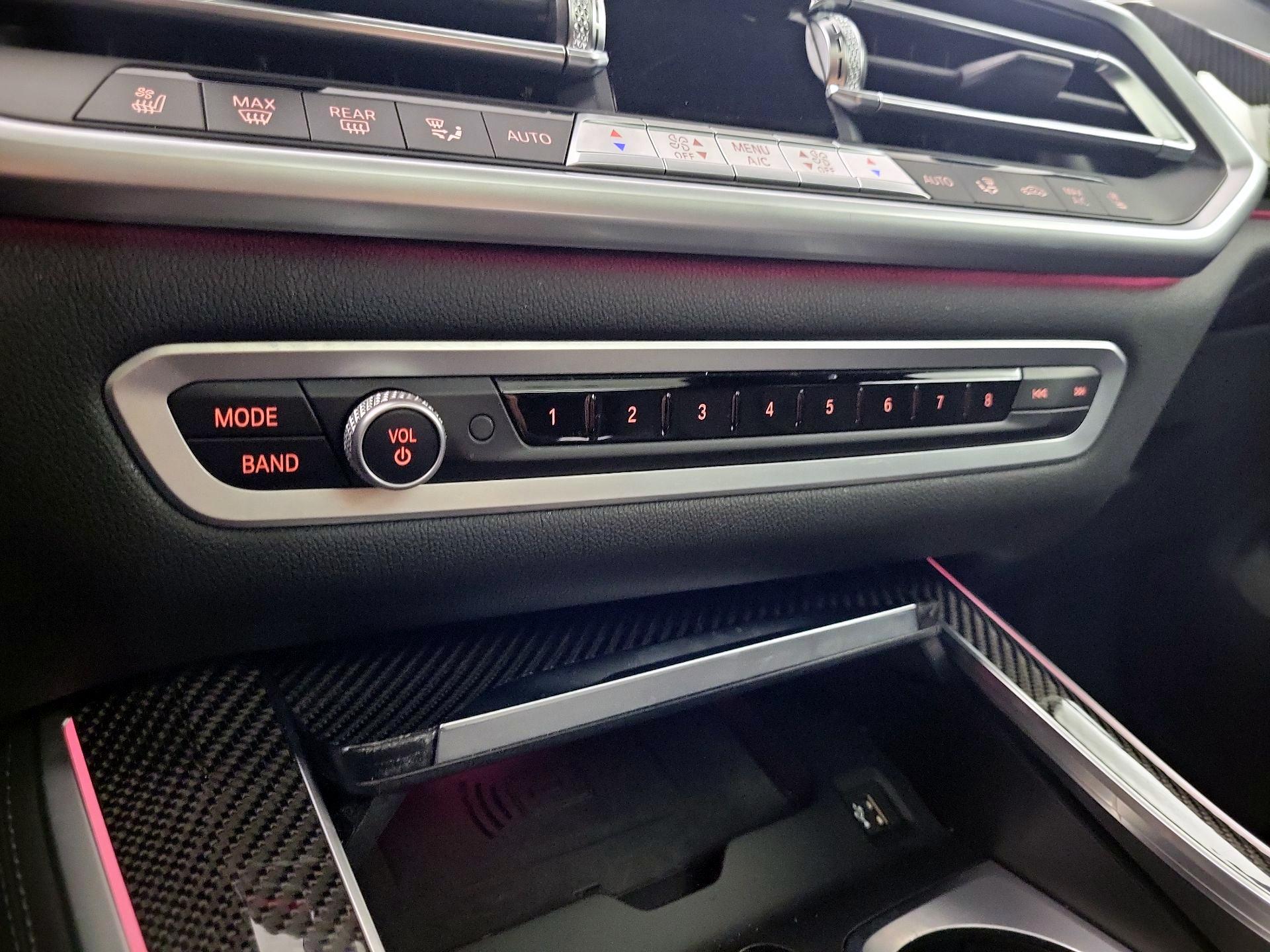 Thumbnail: 2022 BMW X5 - 15