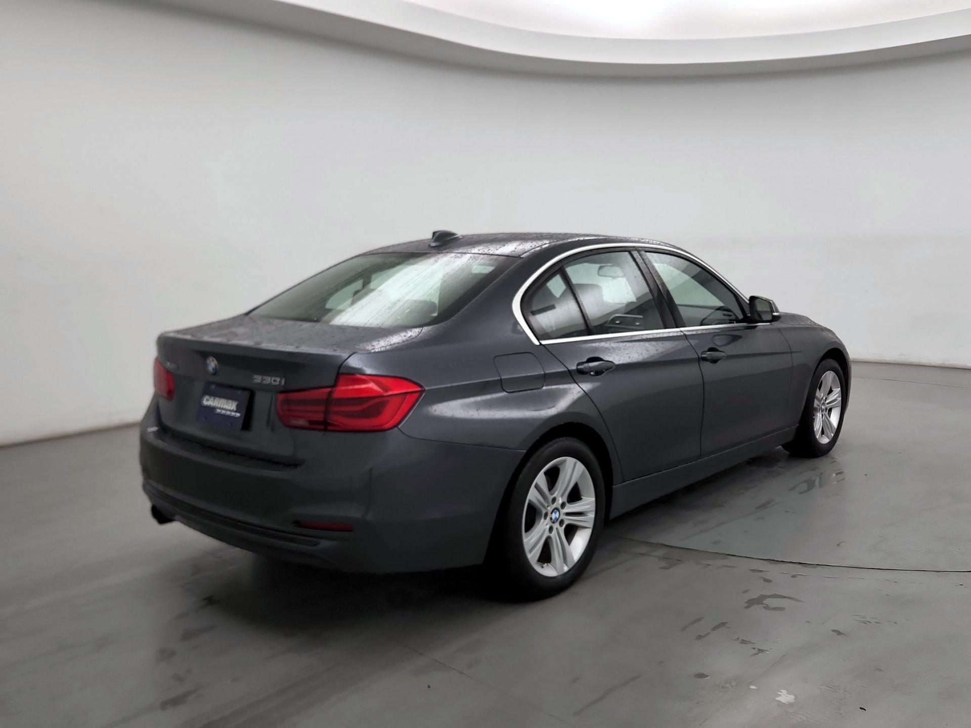 Thumbnail: 2018 BMW 3 Series - 5