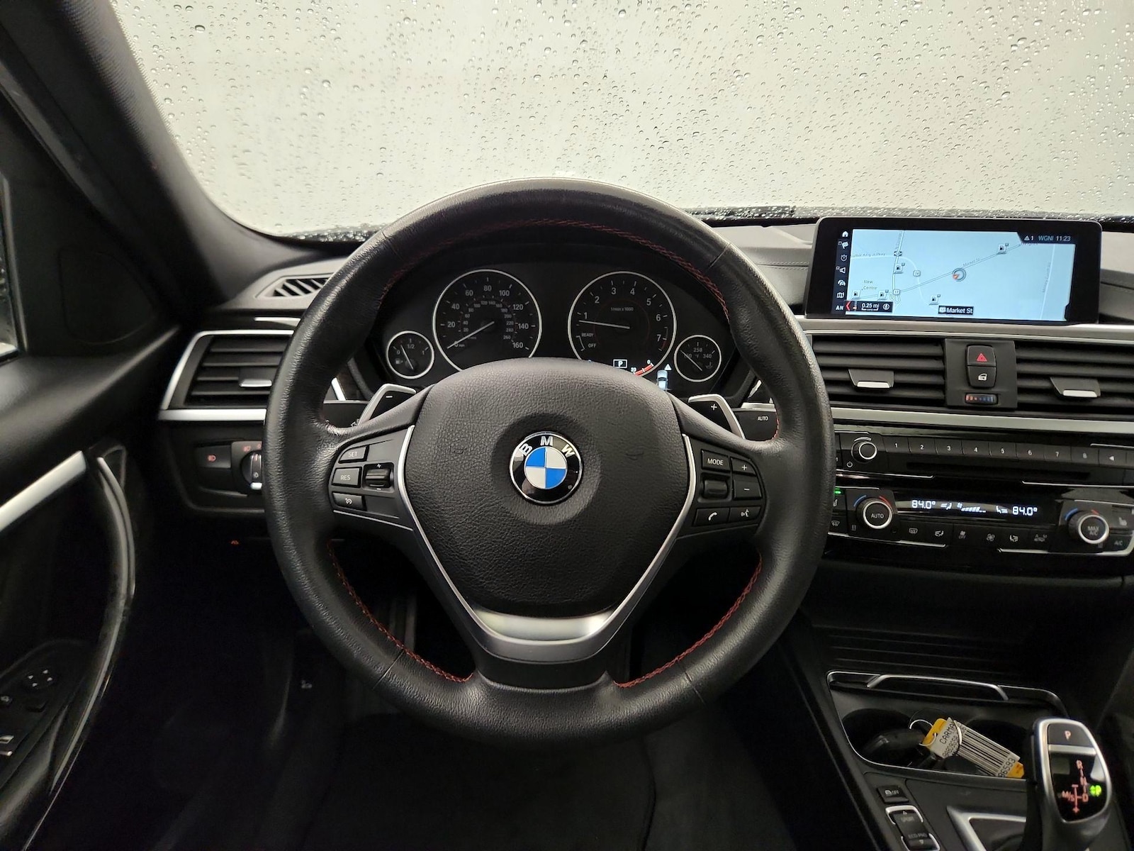 2018 BMW 3 Series 330i - Photo 9